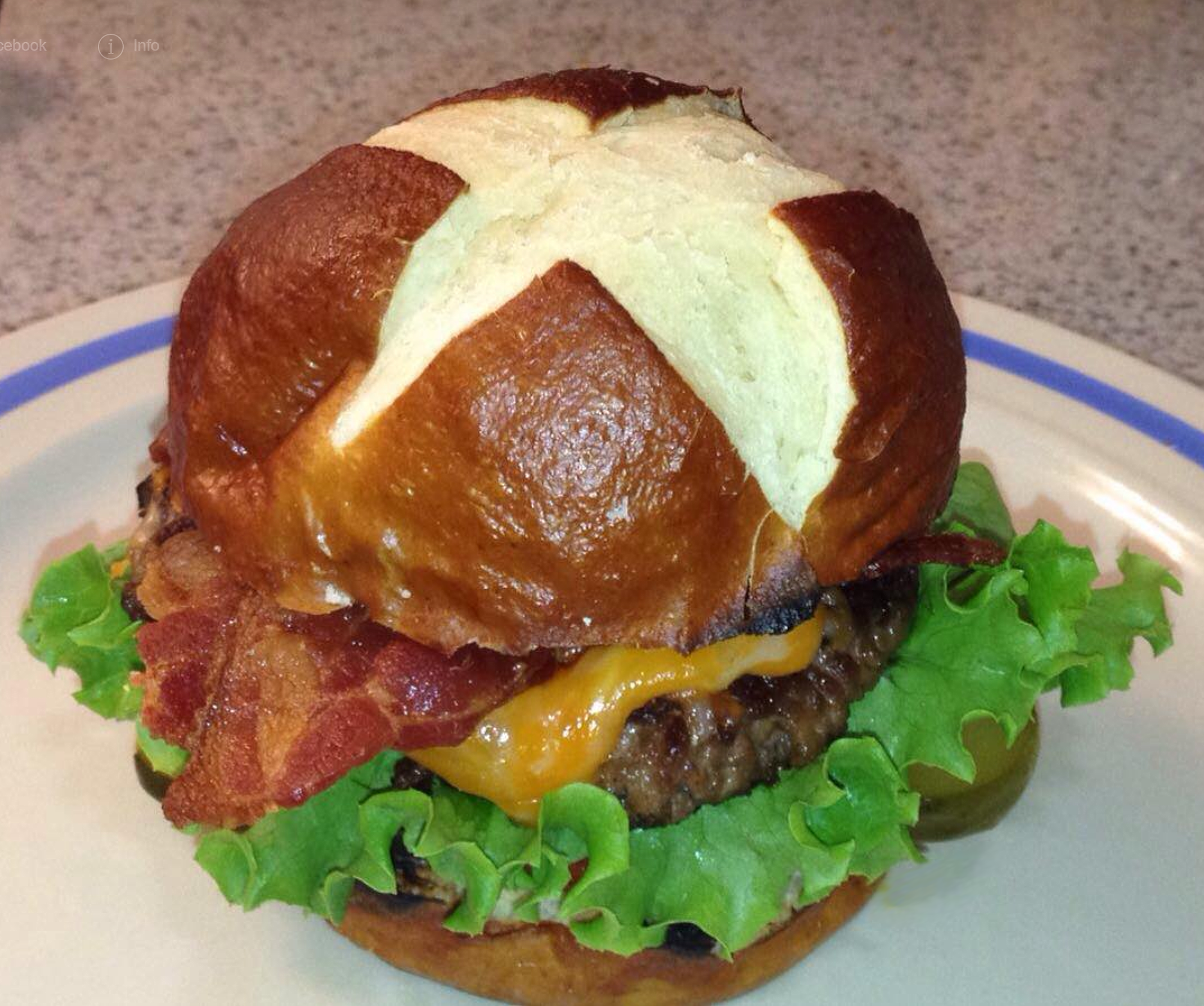 [Homemade] Bacon Cheeseburger on a toasted pretzel bun. r/food