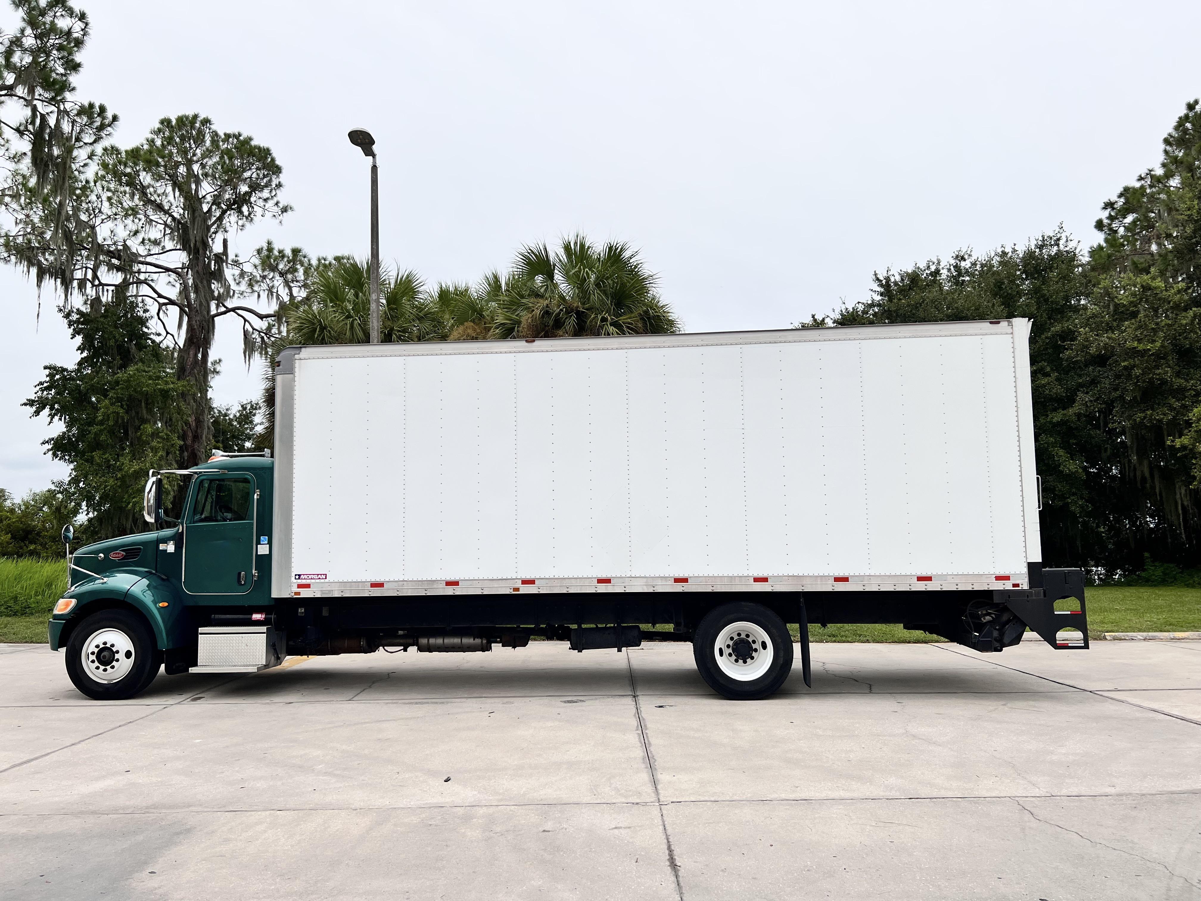 Can I use a box truck to haul instead of a rig? Kinda want to start with a box truck and build