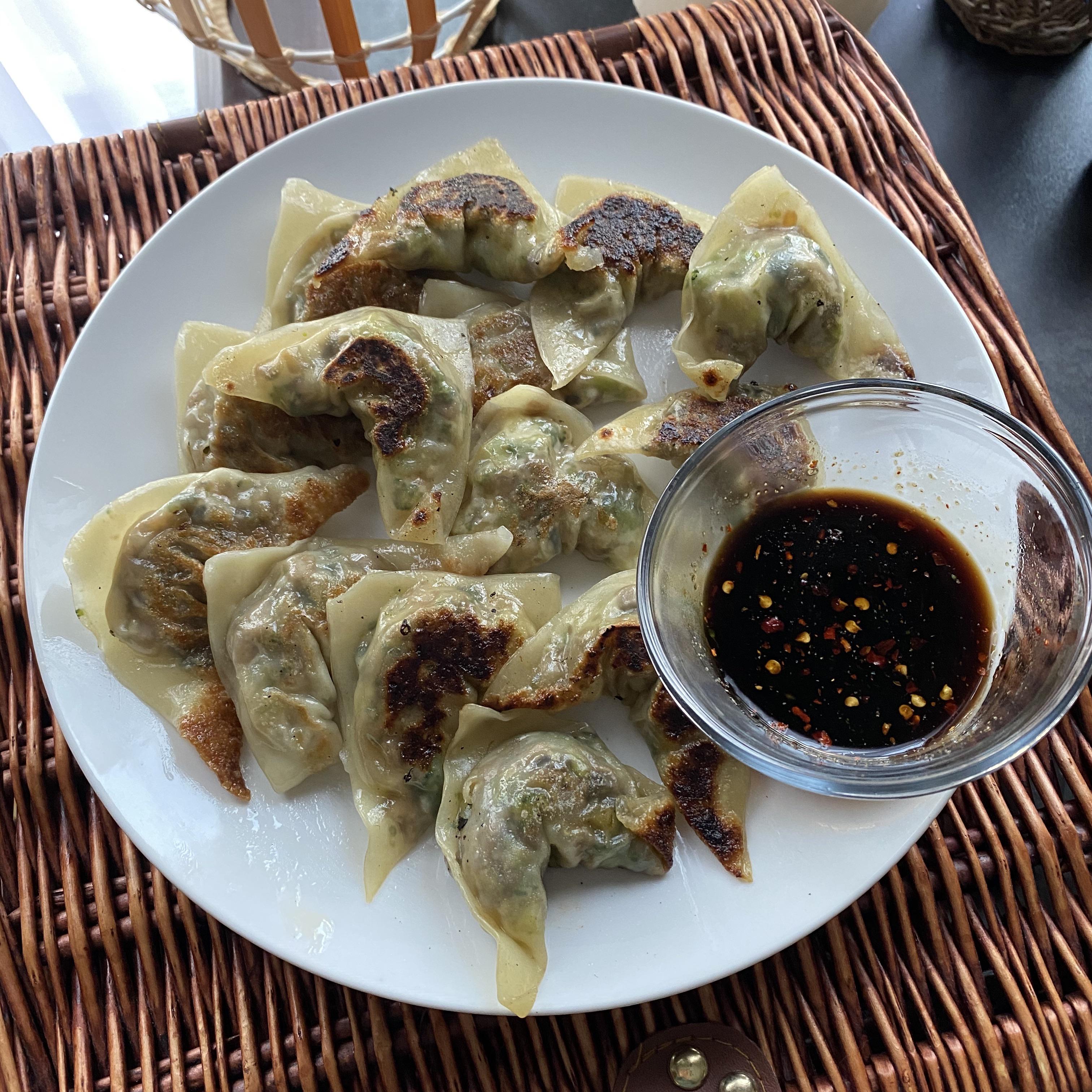 First time making pot stickers from scratch 523 calories for the whole plate! r/1200isplenty