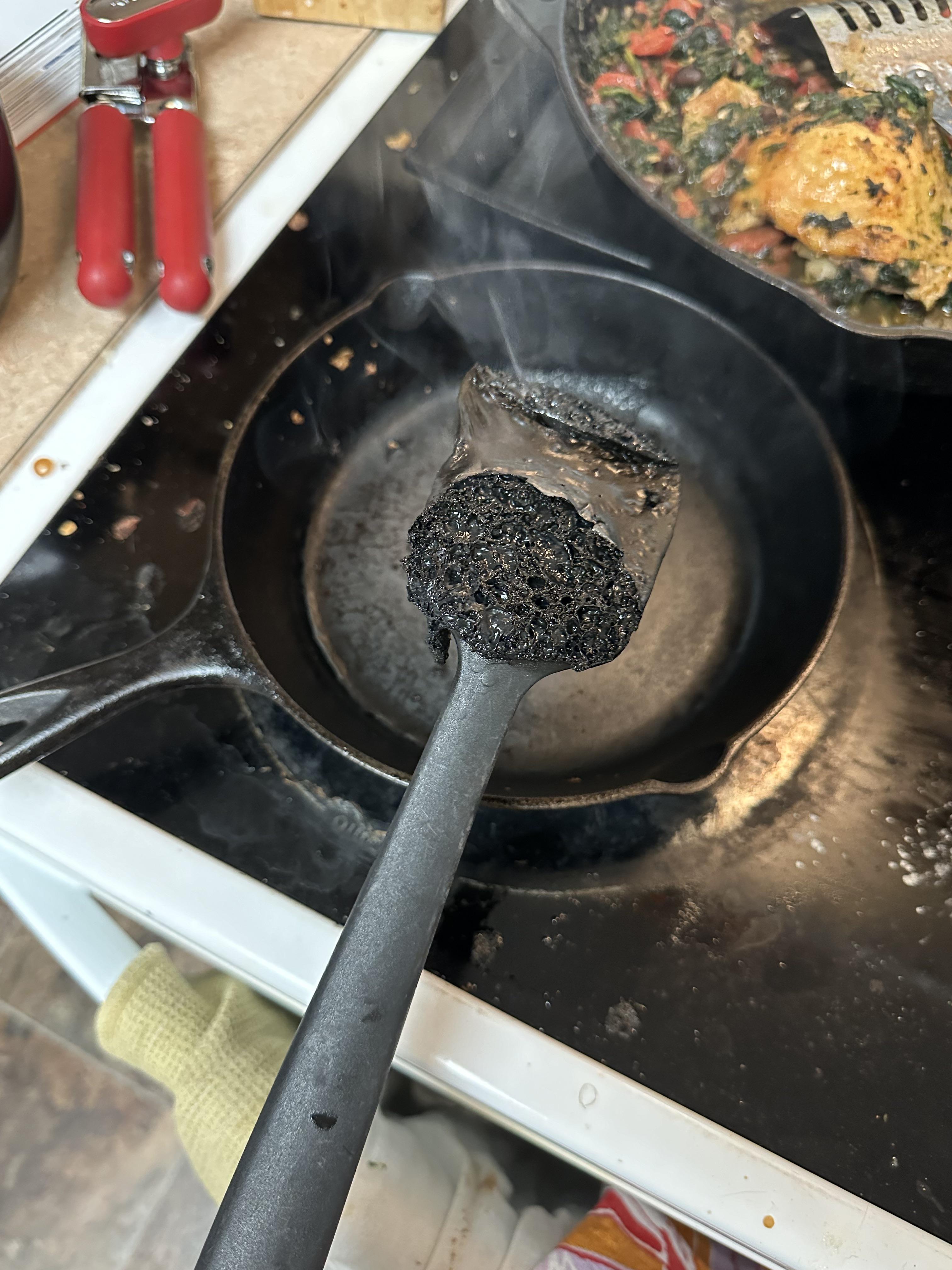 Rubber spatula melted r/castiron