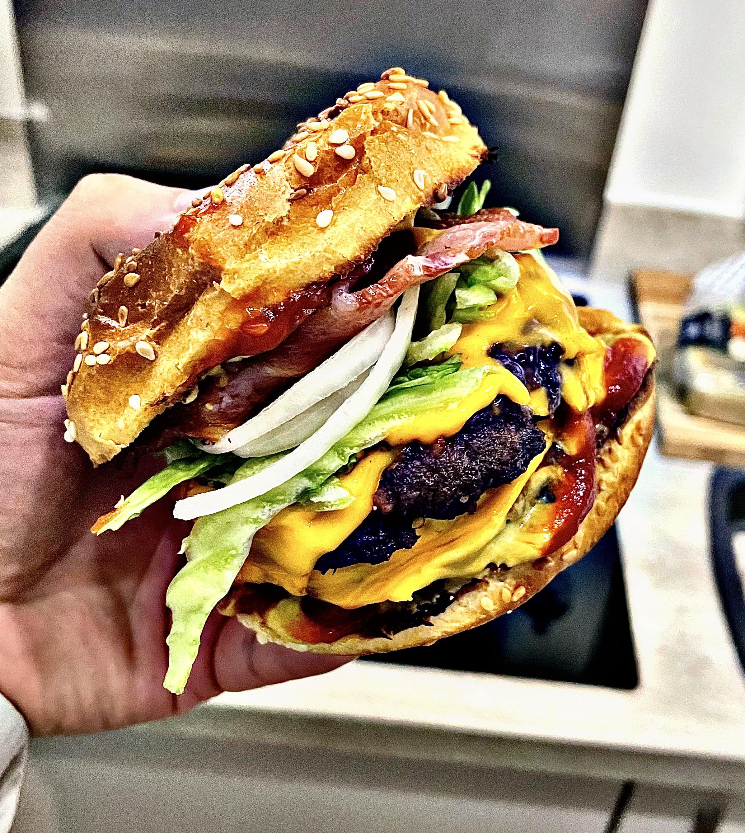 [Homemade] bacon double cheese boi. Five Guys inspired, because I was