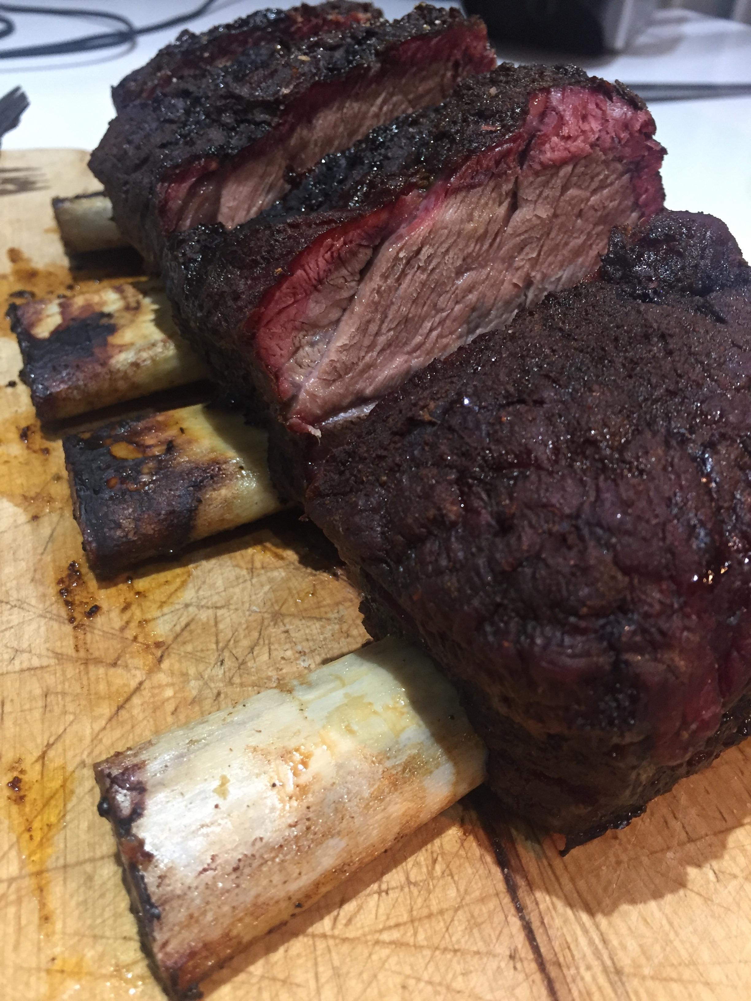 Beef ribs smoked with mesquite! r/smoking