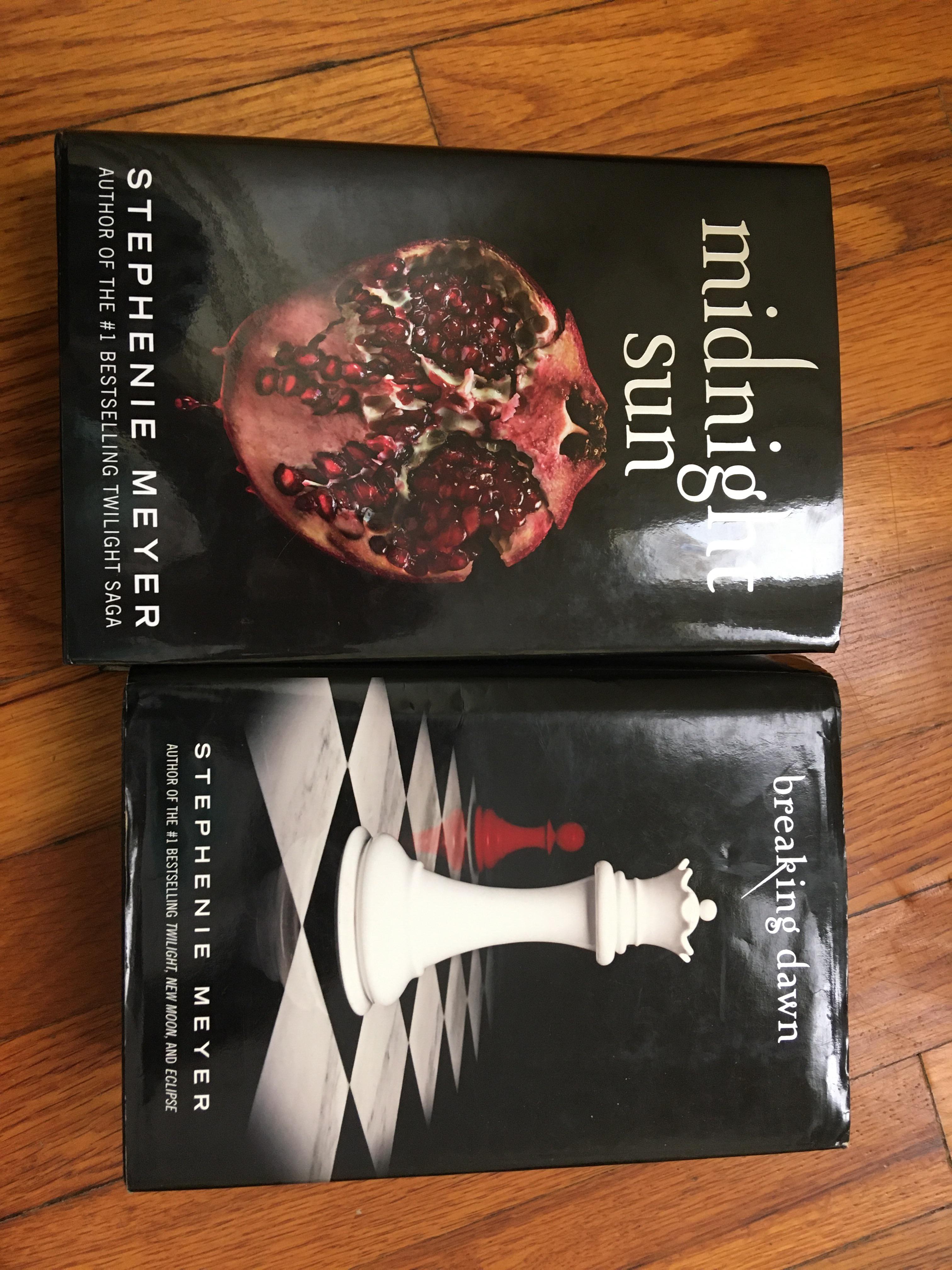 Front cover of Midnight Sun r/twilight