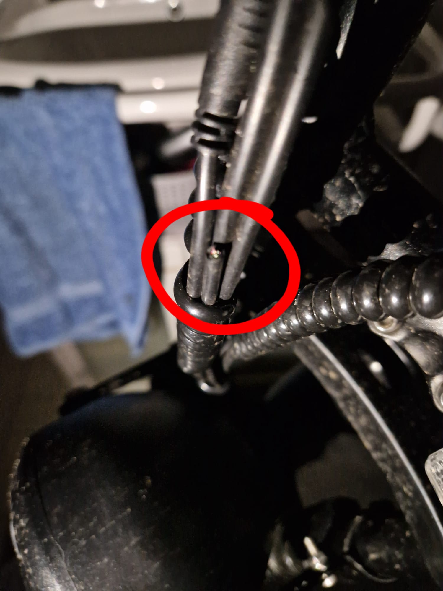 Throttle cable cut off : r/ebikes