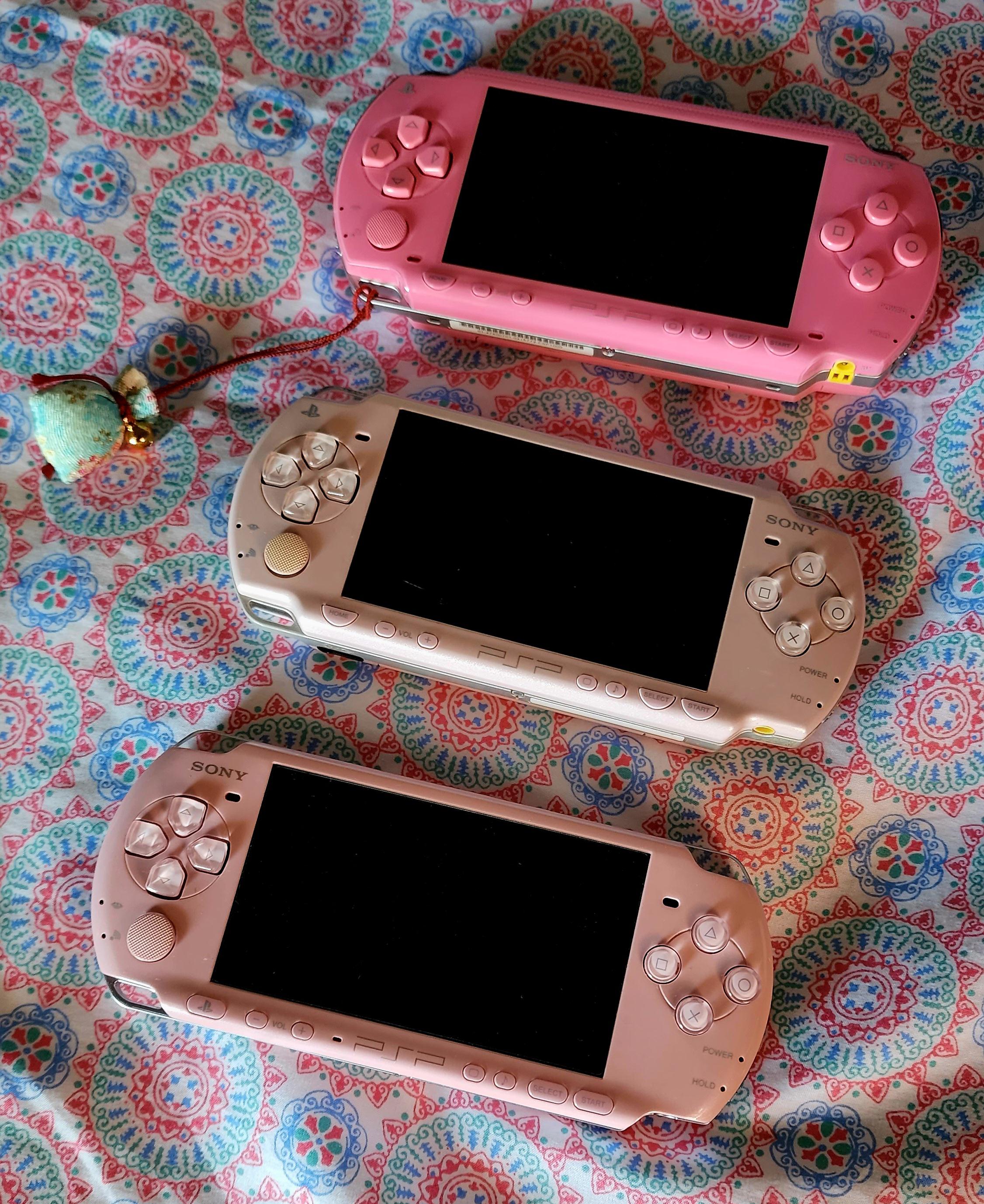 My pink PSP collection r/PSP