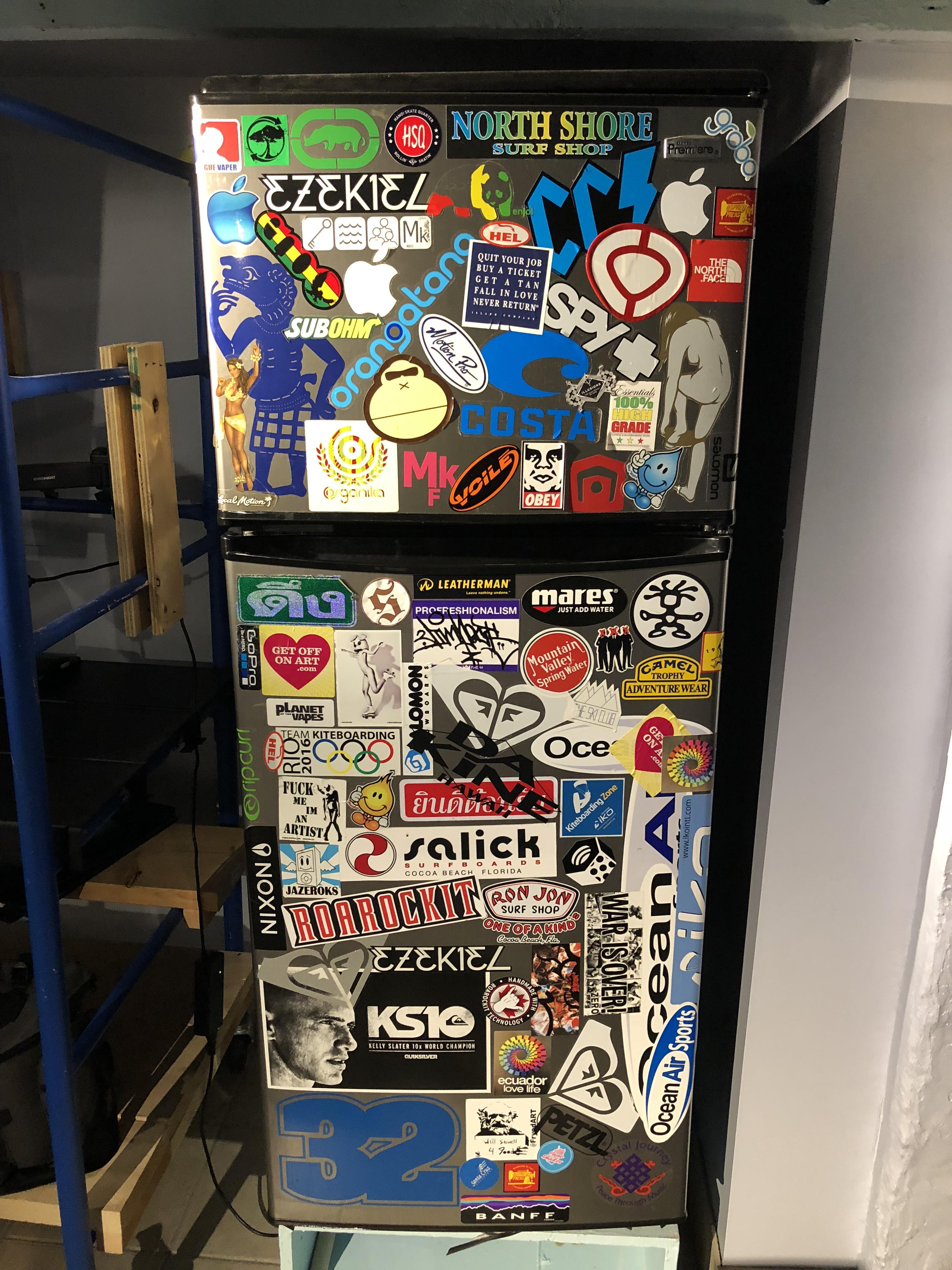 apartment fridge sticked magic sticker