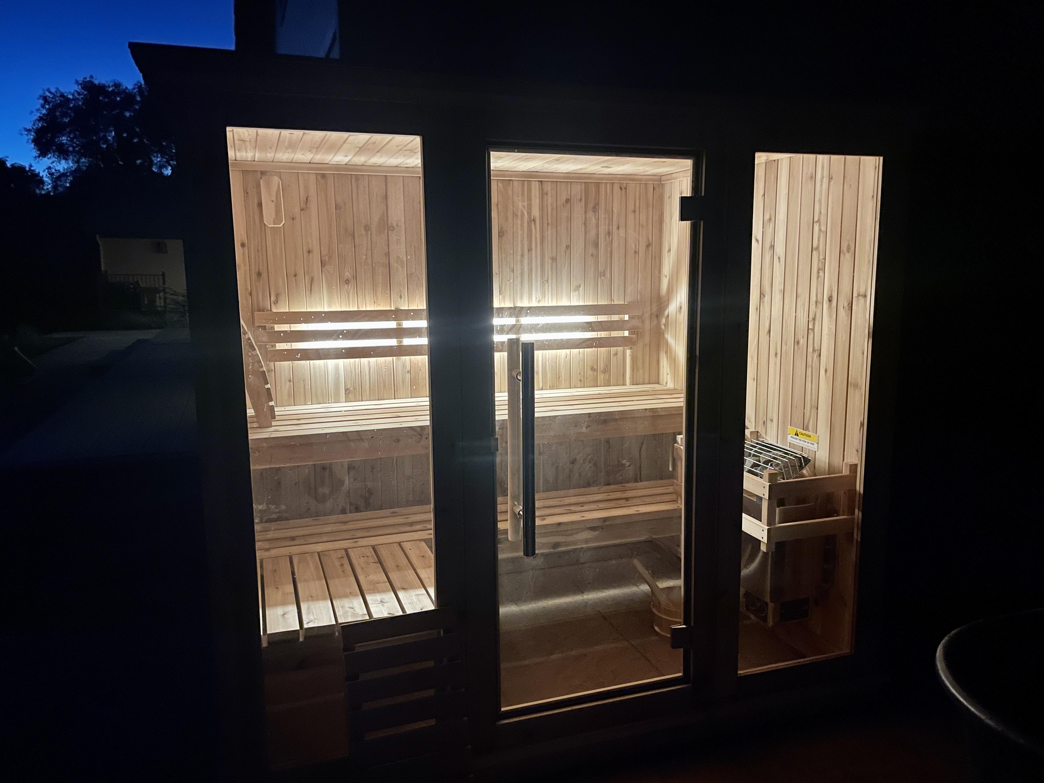 I put the AH Bridgeport indoor sauna outdoors in Northern California