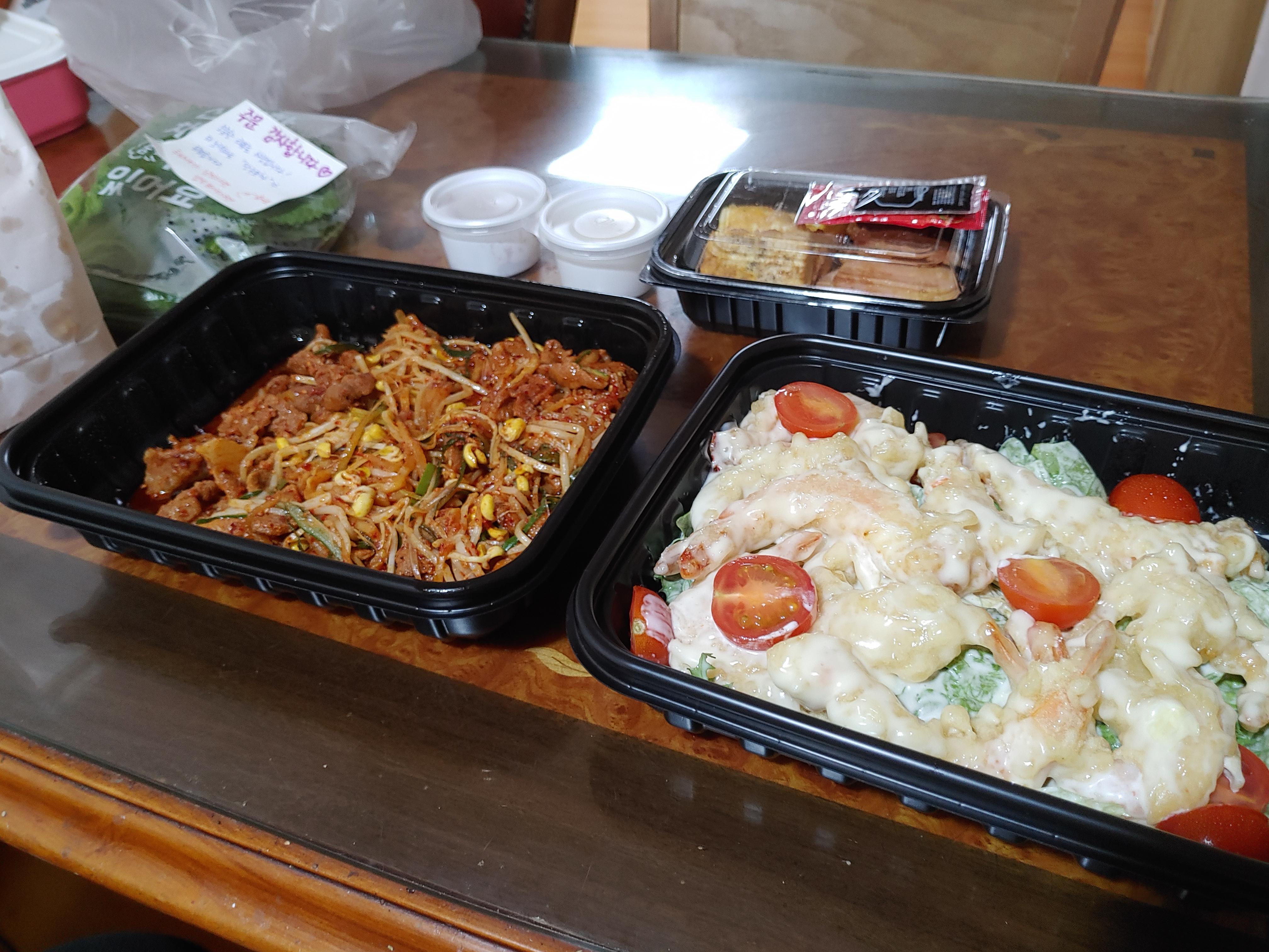 Korean Delivery Food Stirfried Spicy Pork and Cream Shrimp r/KoreanFood