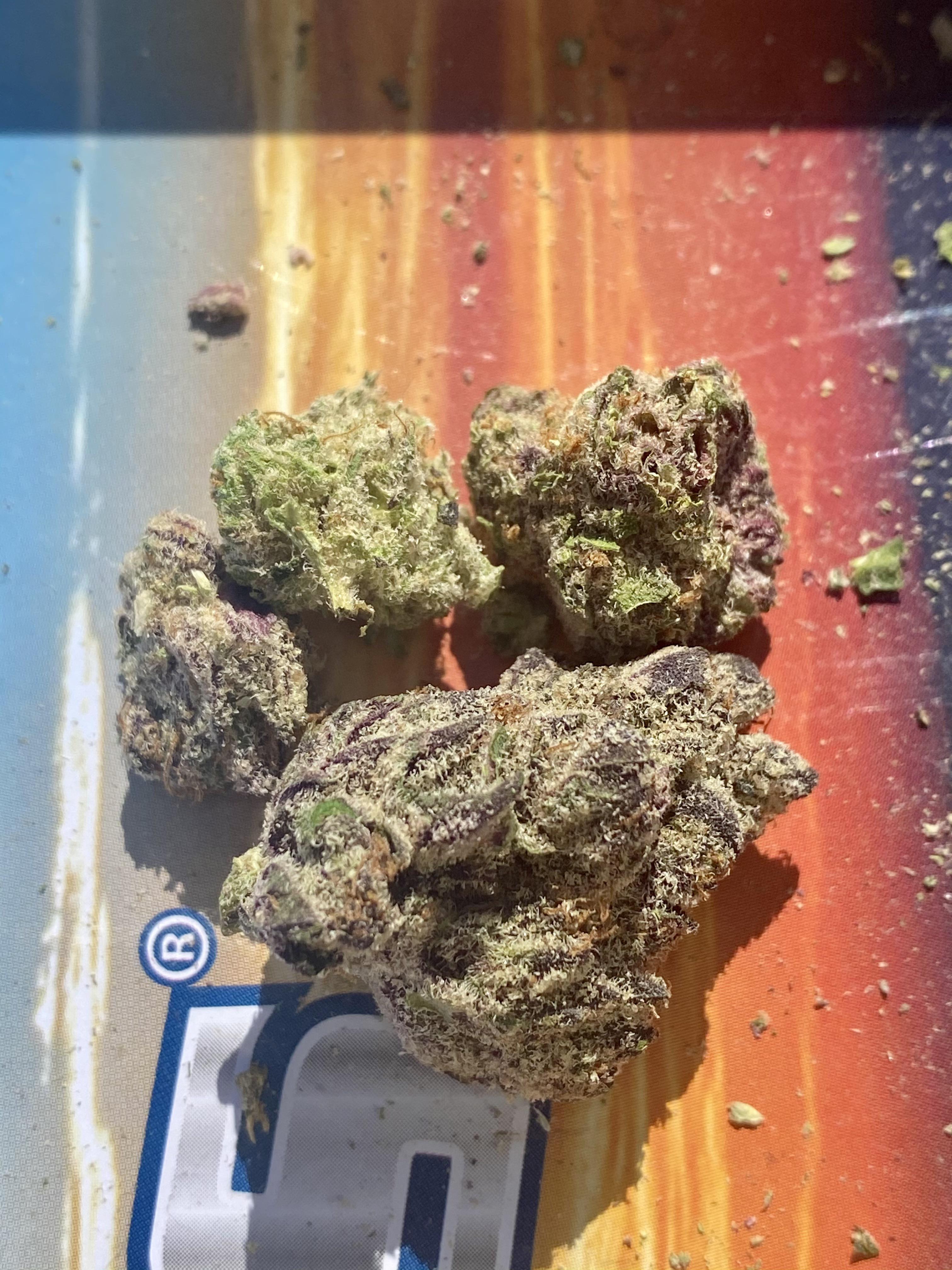 Rolling up some Ice Cream Cake from Muv, Guru 10 from Muv and ice