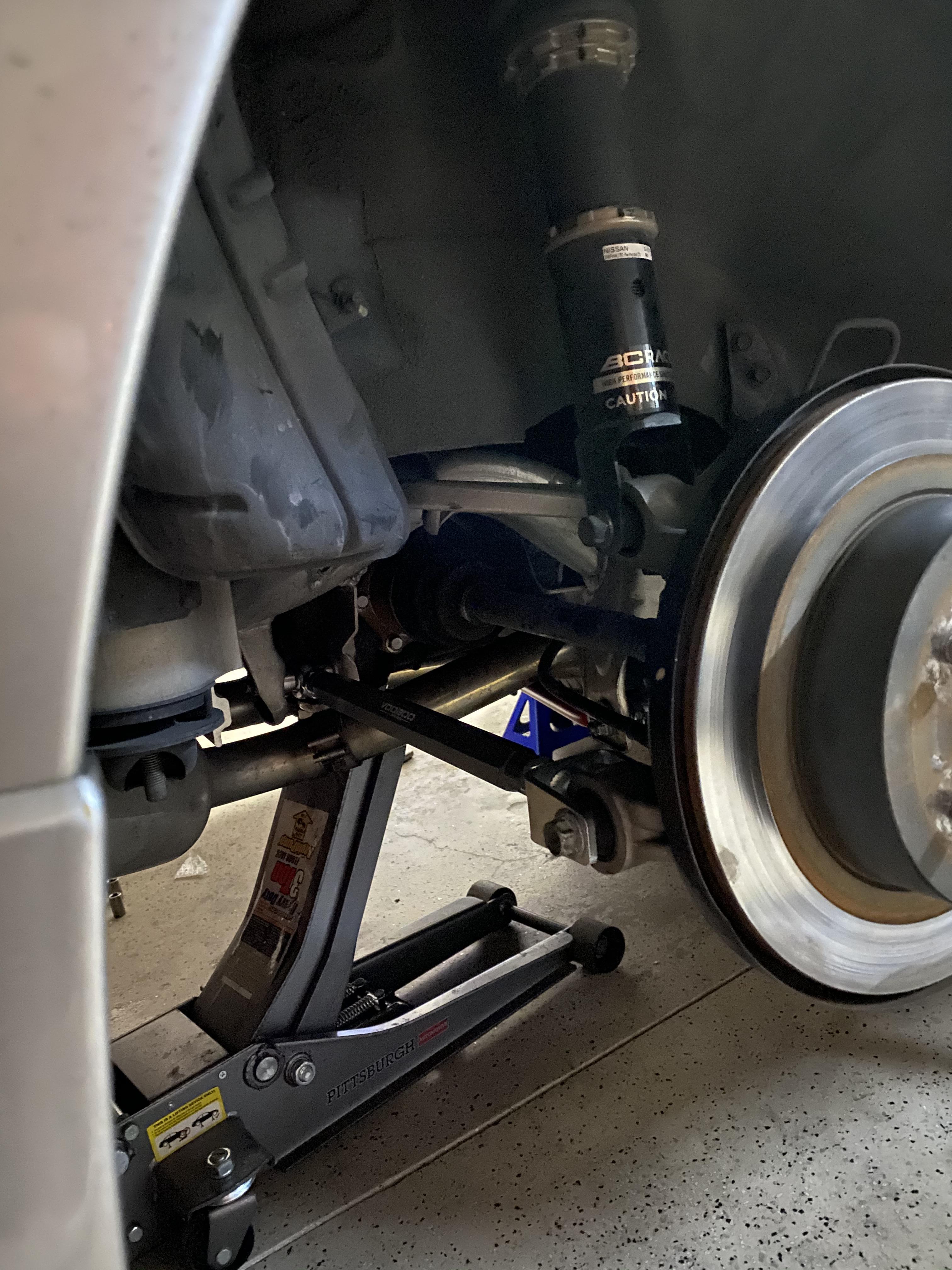 Finishing up suspension r/350z