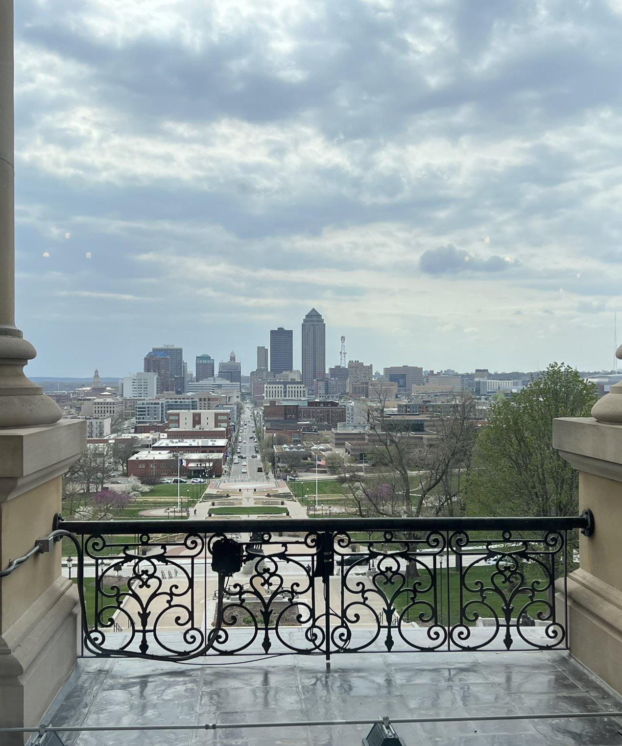 Des Moines punches above its weight r/skyscrapers