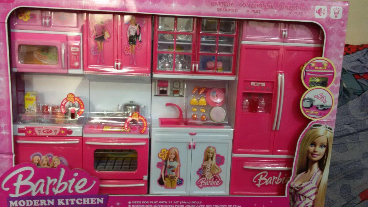 Barbie Doll kitchen r/Dollhouses