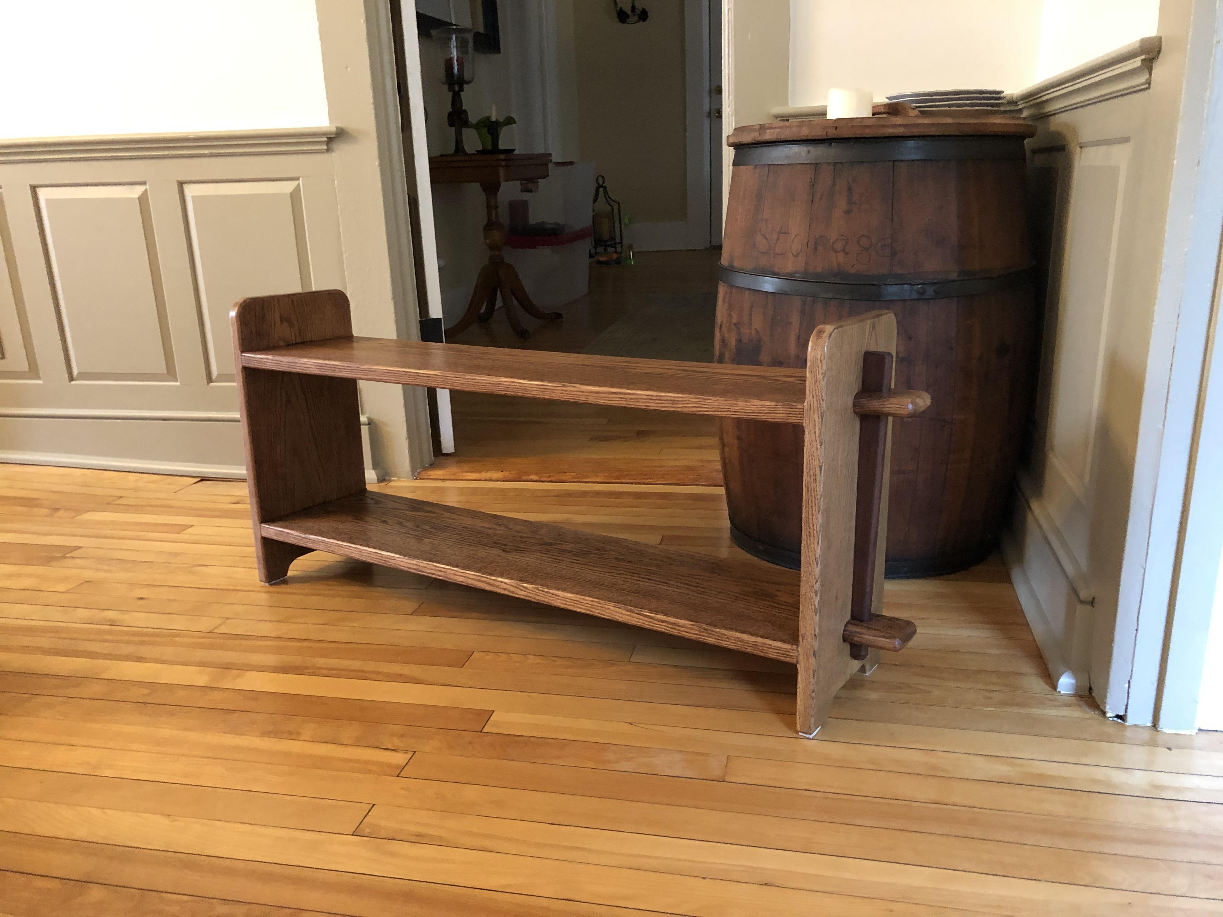 Made a low bookshelf/toy shelf for my daughter. : r/woodworking