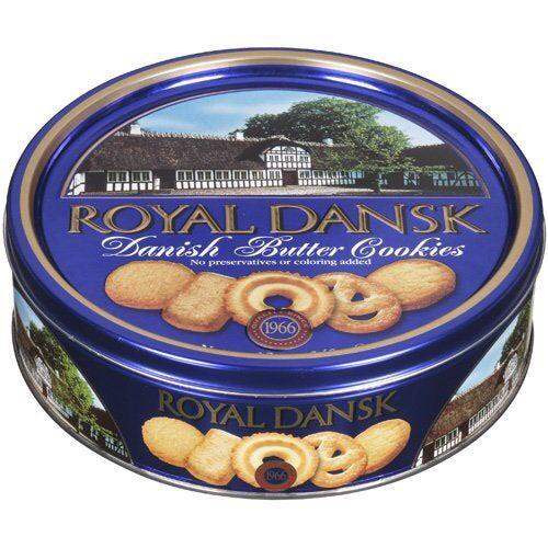 What’s in this cookie tin, sewing supplies or actual cookies? r/nostalgia