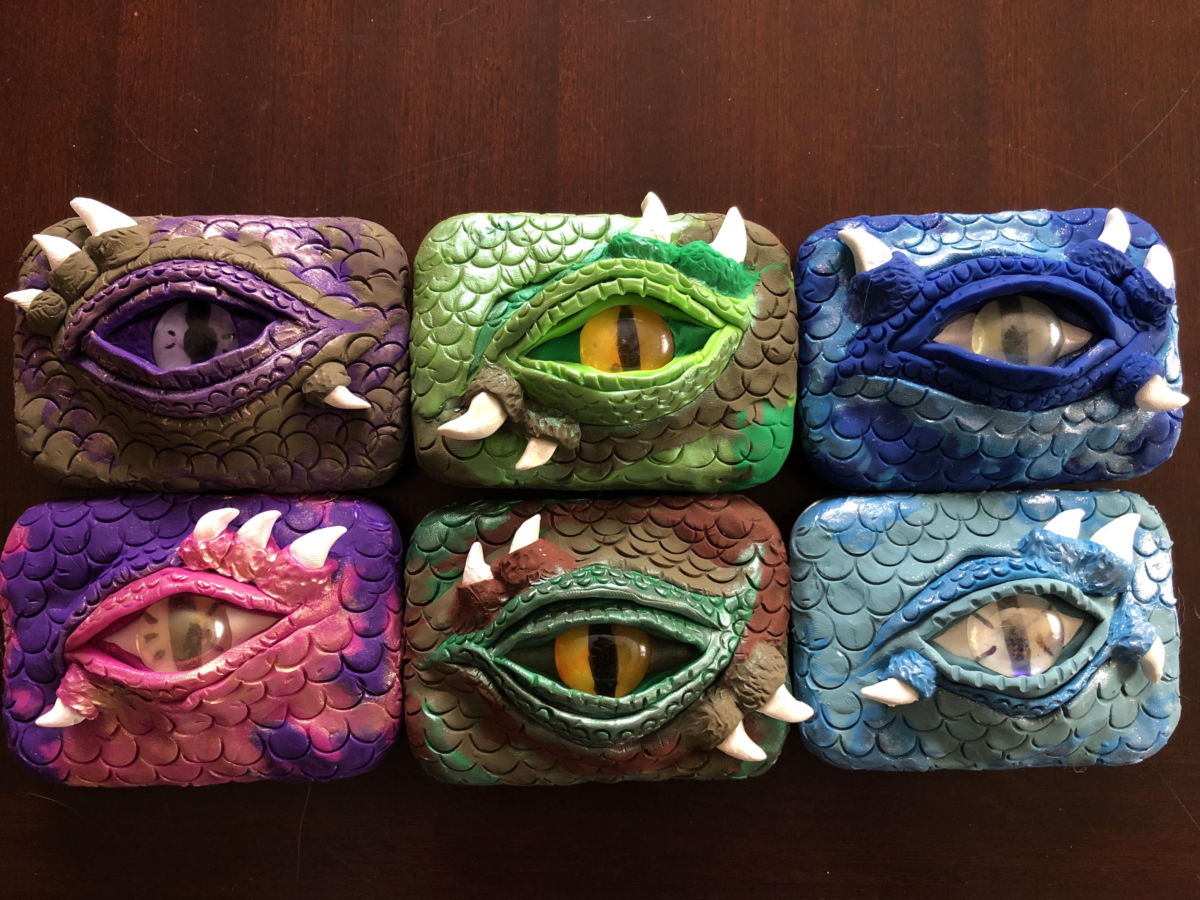 I’ve been making these dragon eye tins for my family for presents this
