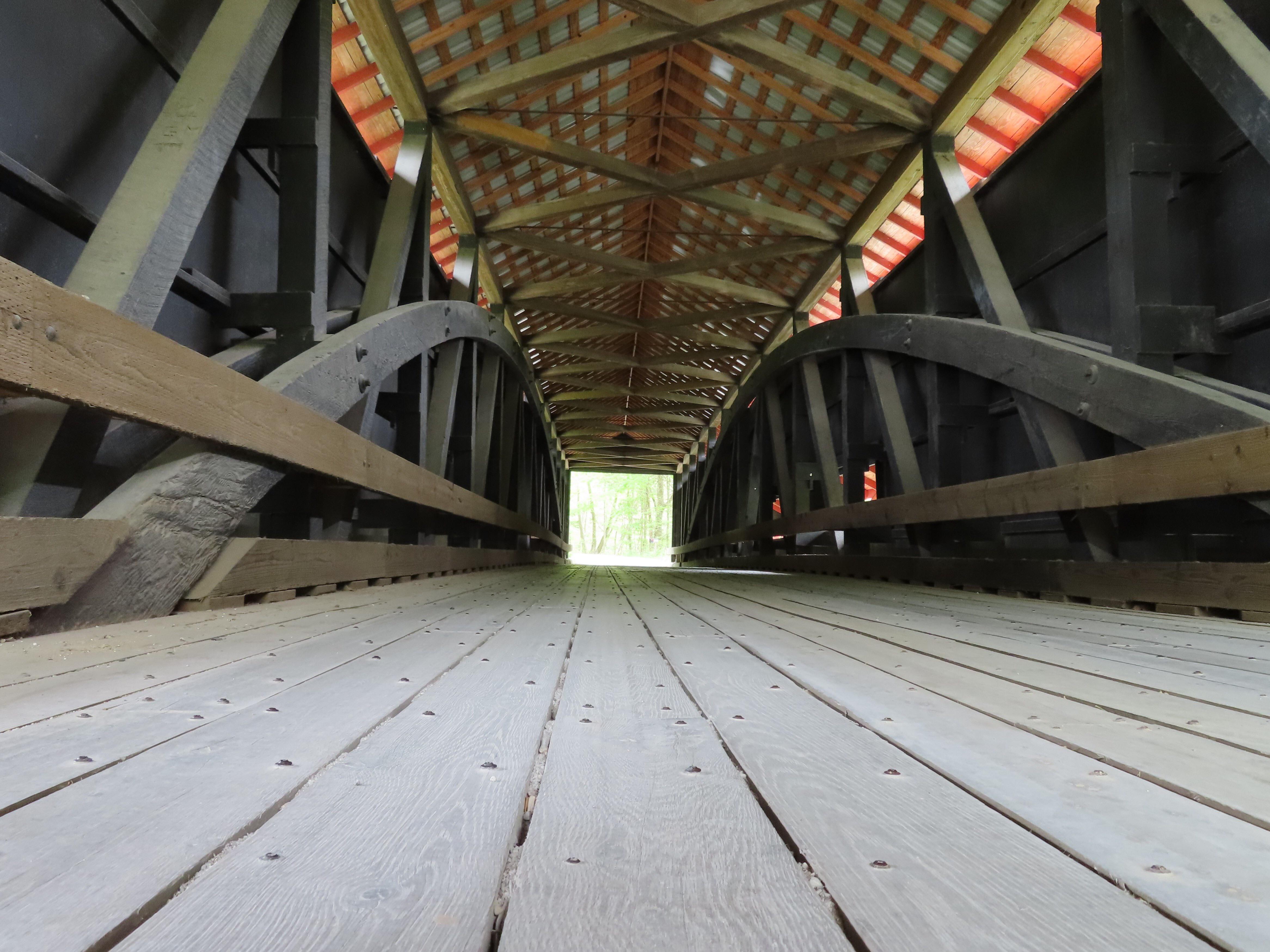 Twin arch timber covered bridge Bainbridge Indiana r/bridgeporn