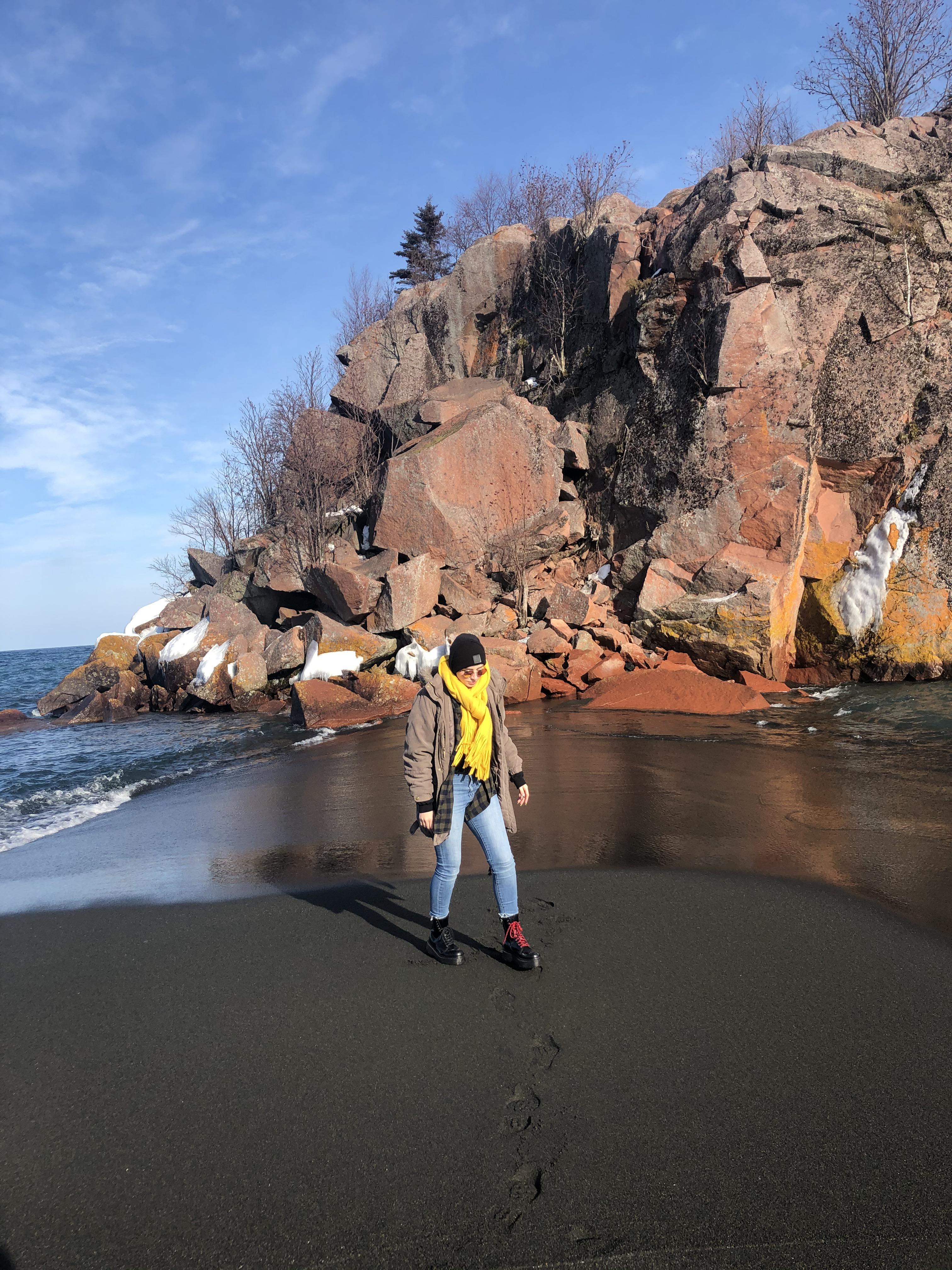 Black Beach in Silver Bay 🖤 r/minnesota