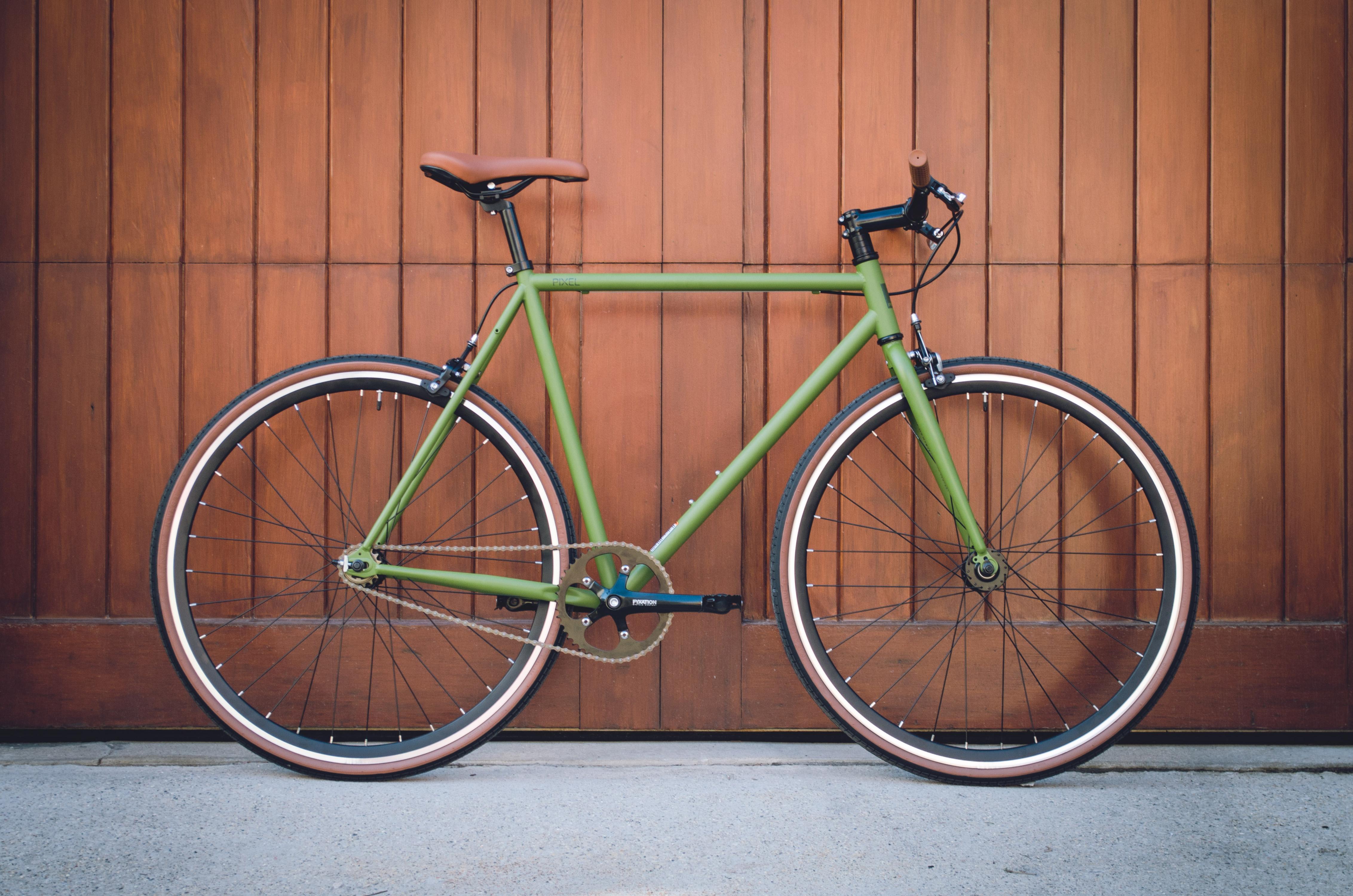 Fyxation Pixel 329 FixedGearBicycle