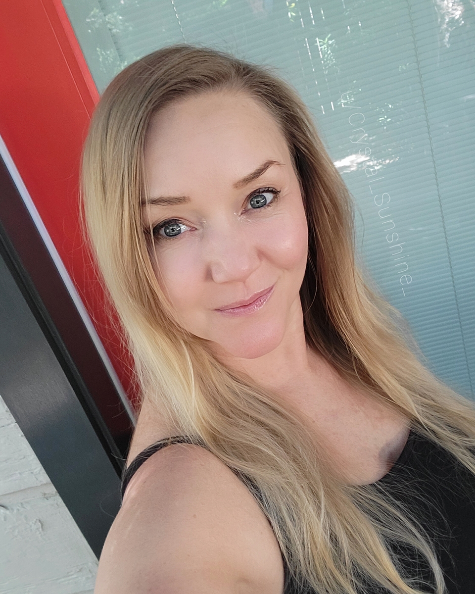 Crystal Sunshine's Instagram, Twitter & Facebook on IDCrawl