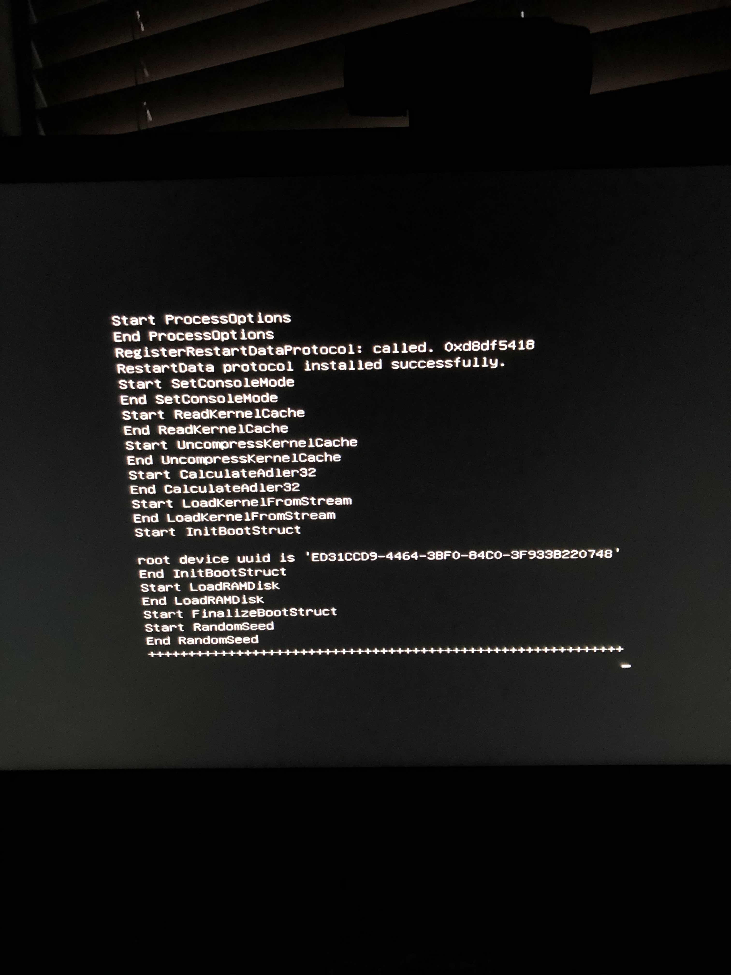 Stuck in this error screen hackintosh