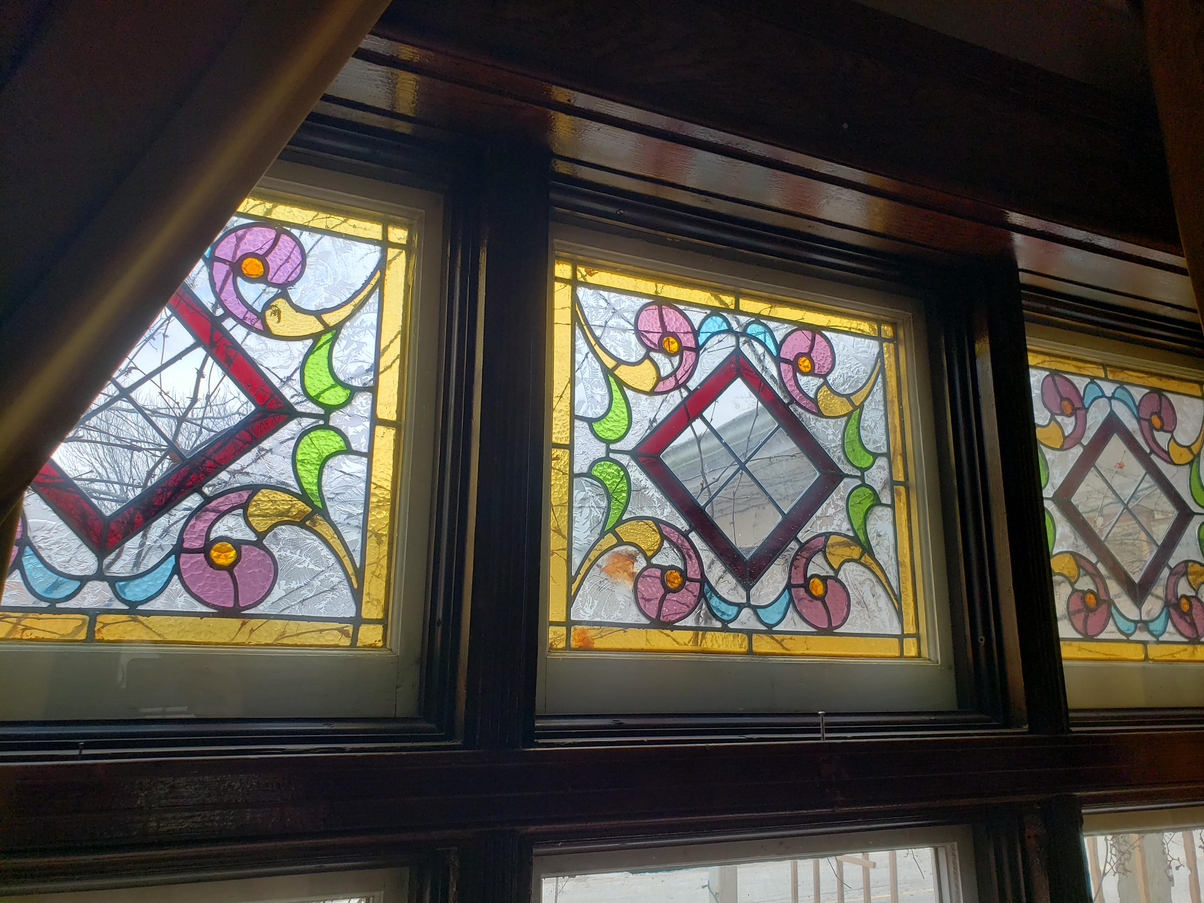 My beautiful stained glass windows from 1904. r/centuryhomes
