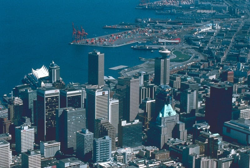 Vancouver, Canada (1990) r/CityPorn