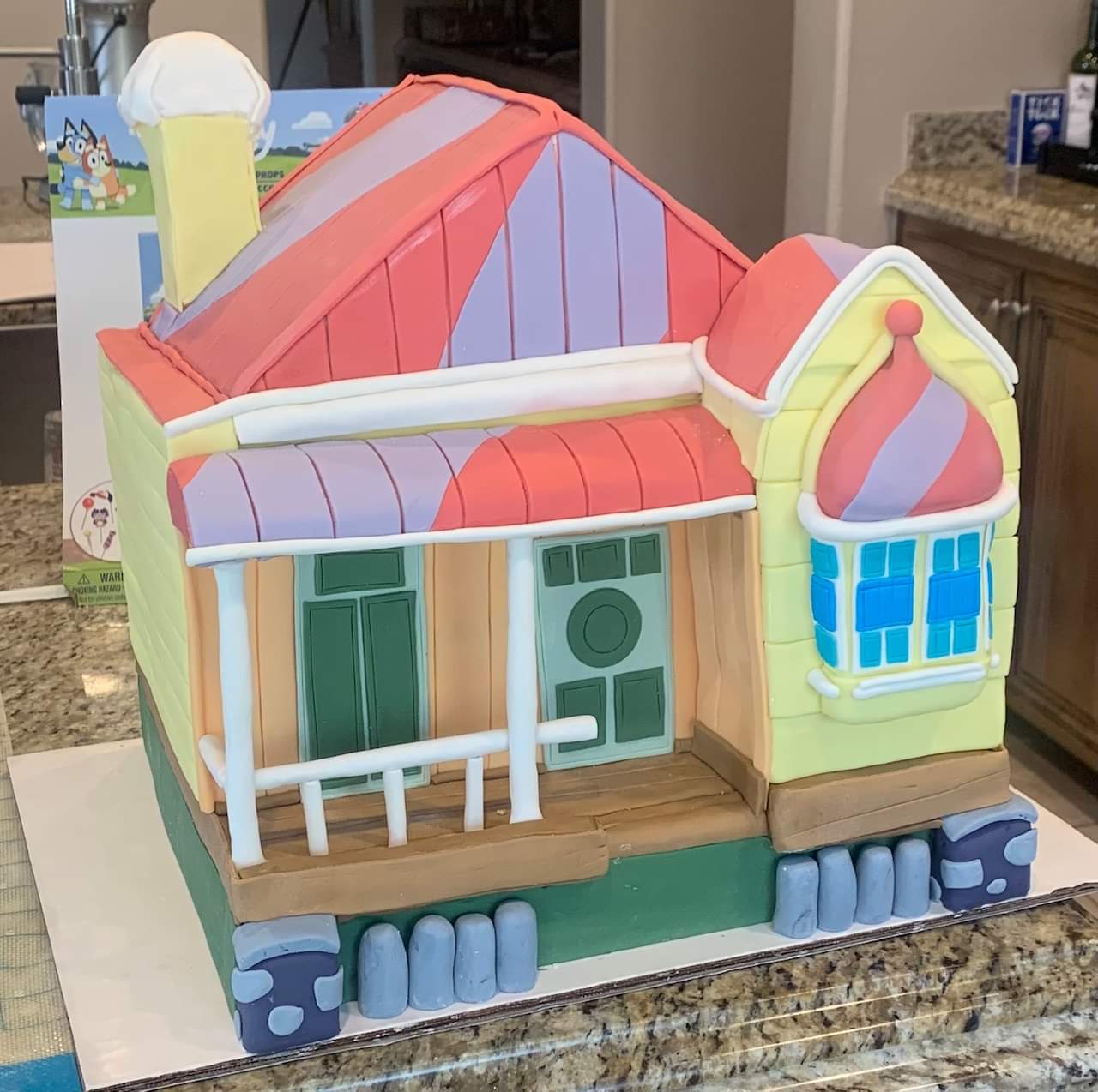 A Bluey cake house, for real life! r/bluey
