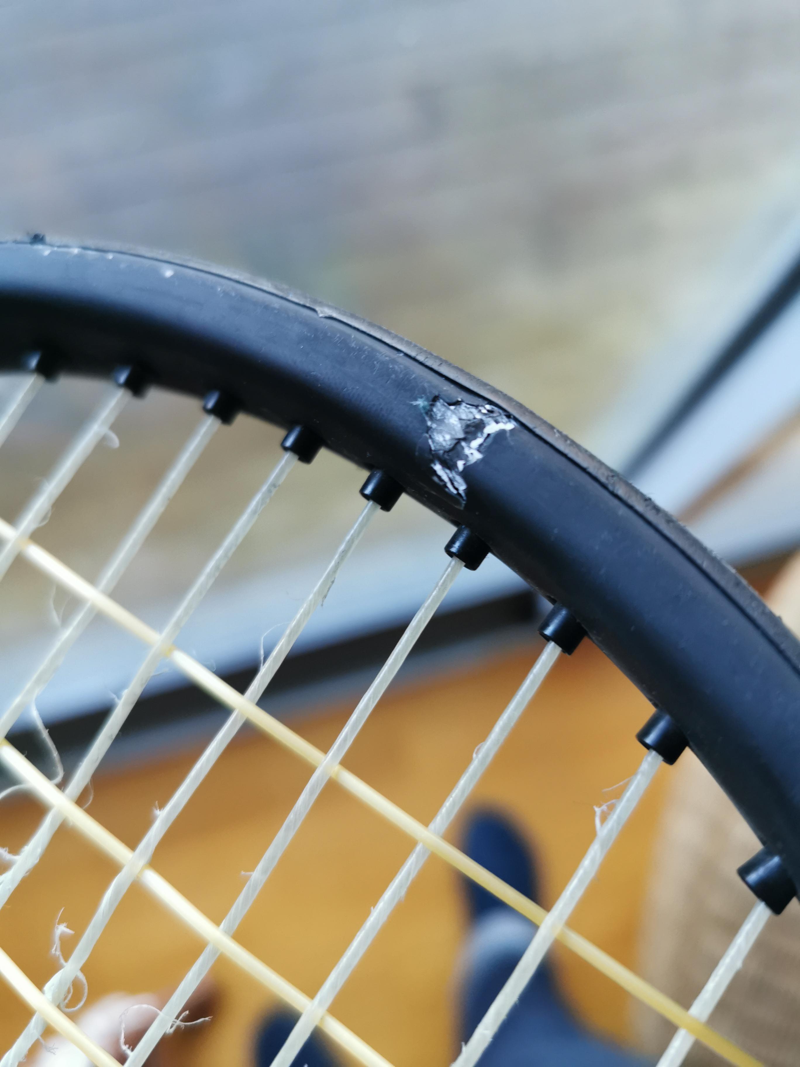 Hey! Is this cracked?? r/tennis