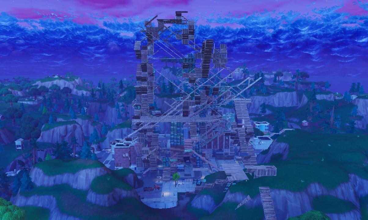 A Real Build Fight Ends Up Like This r/FortNiteBR