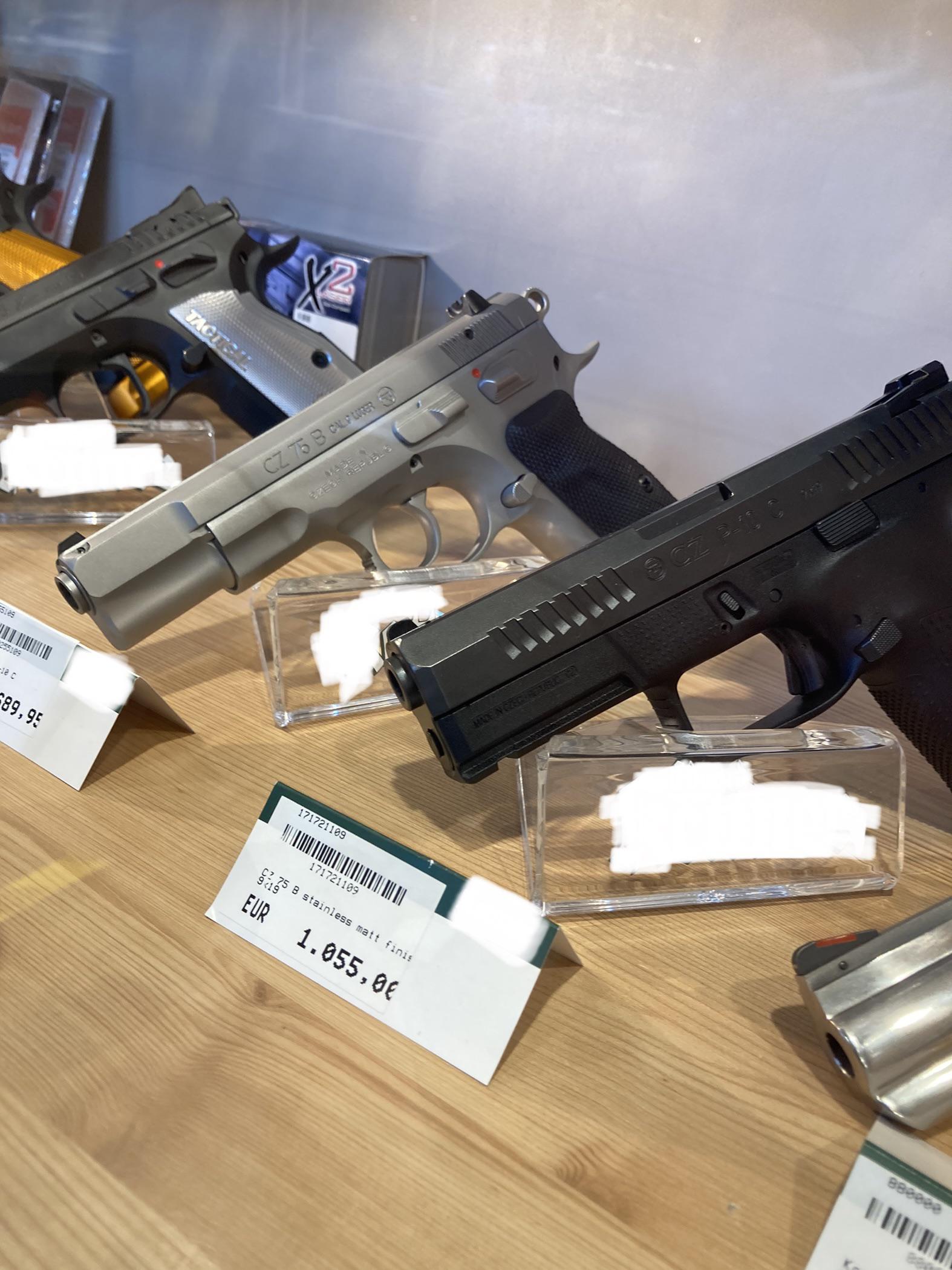 Matte Silver CZ75 B, fighting the urge to expand the family r/CZFirearms