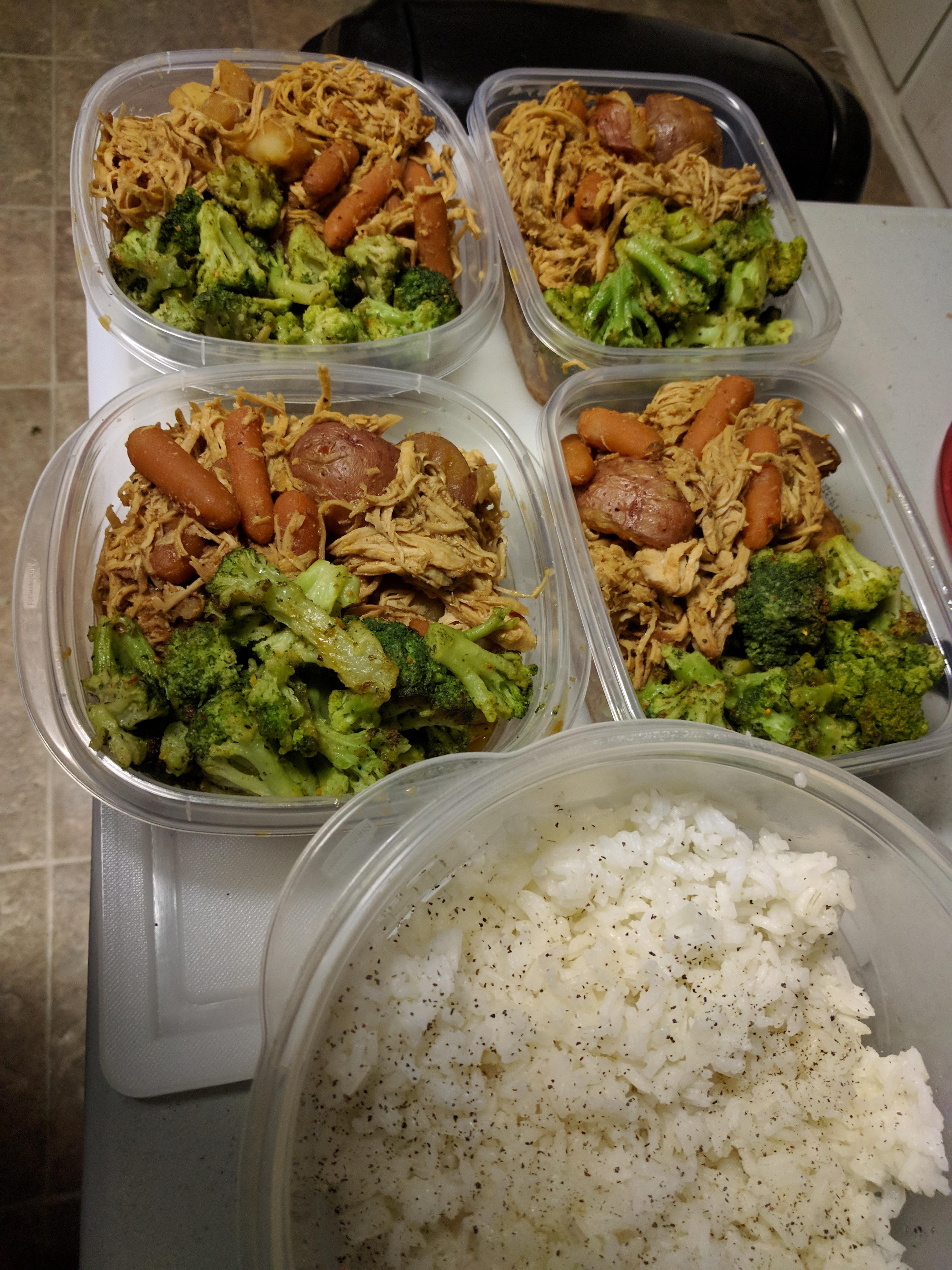 Late night meal prep wednesday! Honey garlic shredded chicken, potatoes