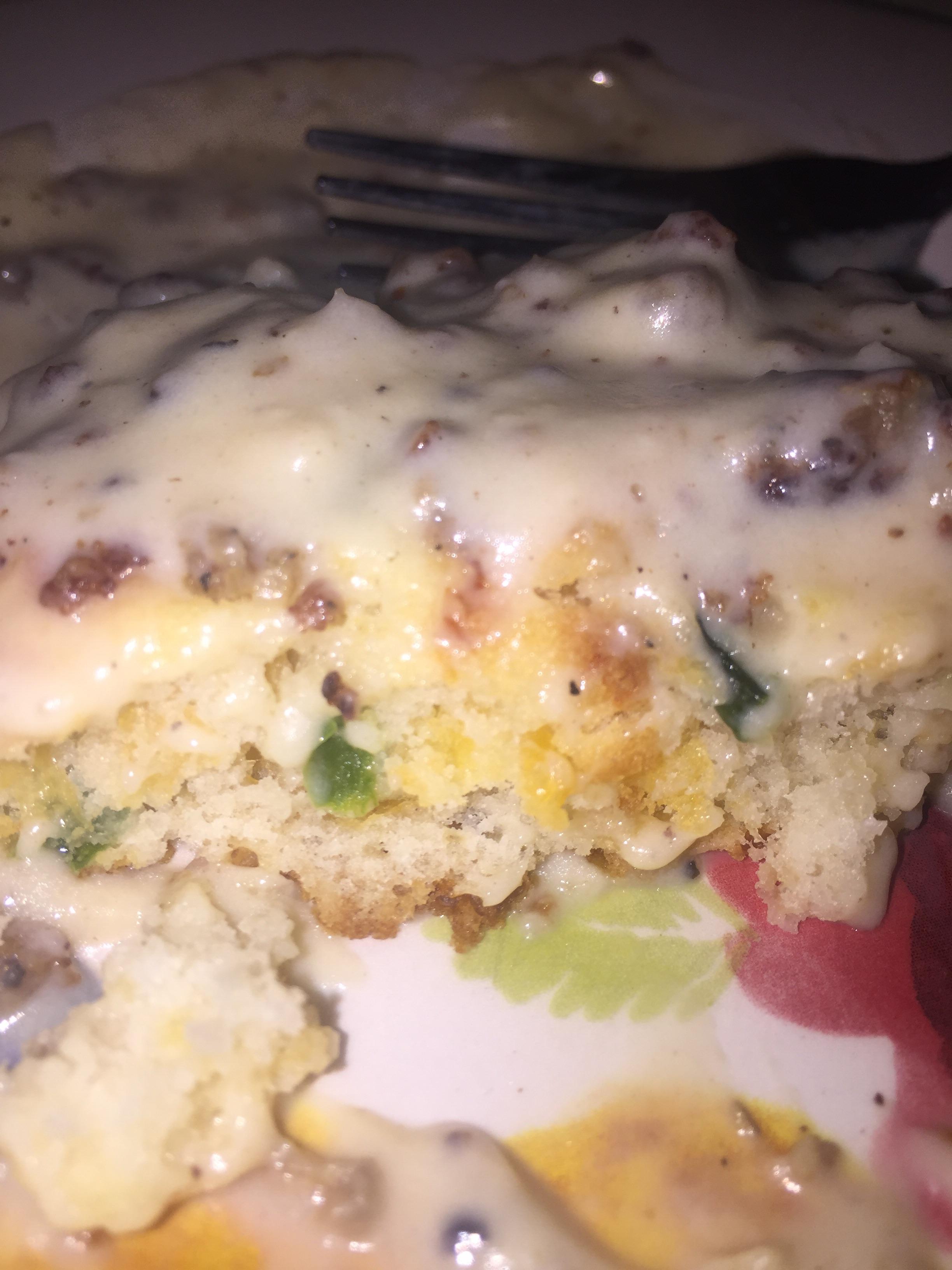 [Homemade] Jalapeno Popper Biscuits and Gravy r/food
