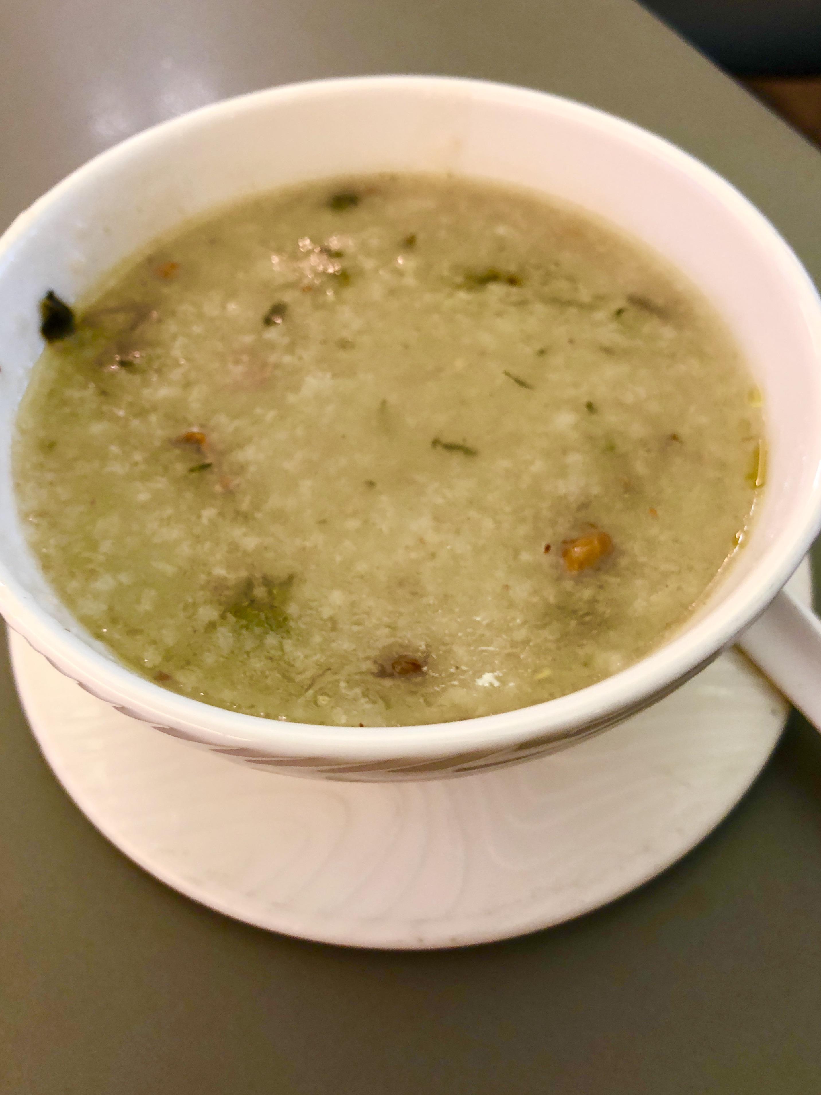 EATIT Dried Oyster Congee with peanuts Centurion Lounge, Hong Kong