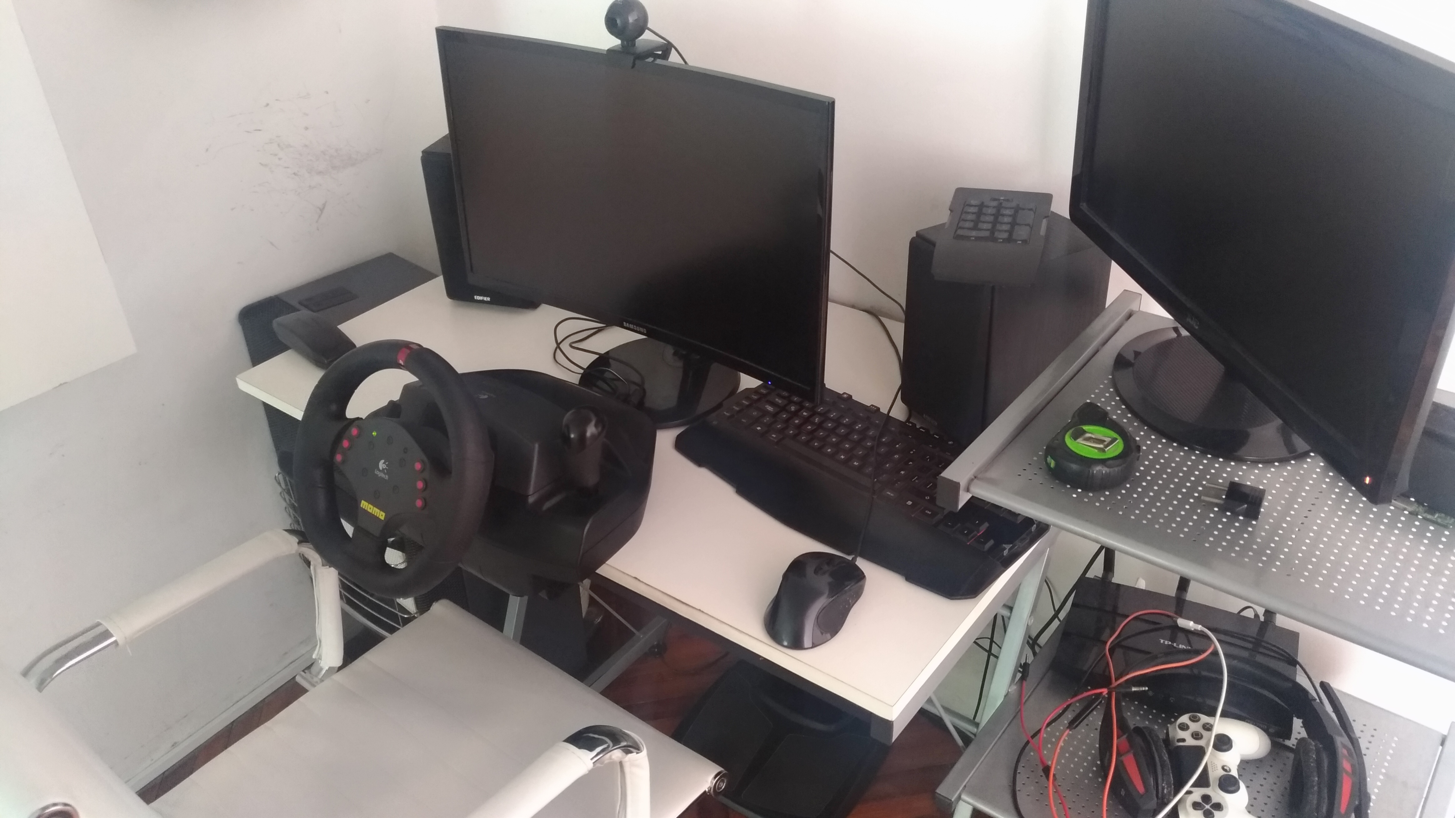My simple desk setup with my old wheel, would a cheap wheel be a step