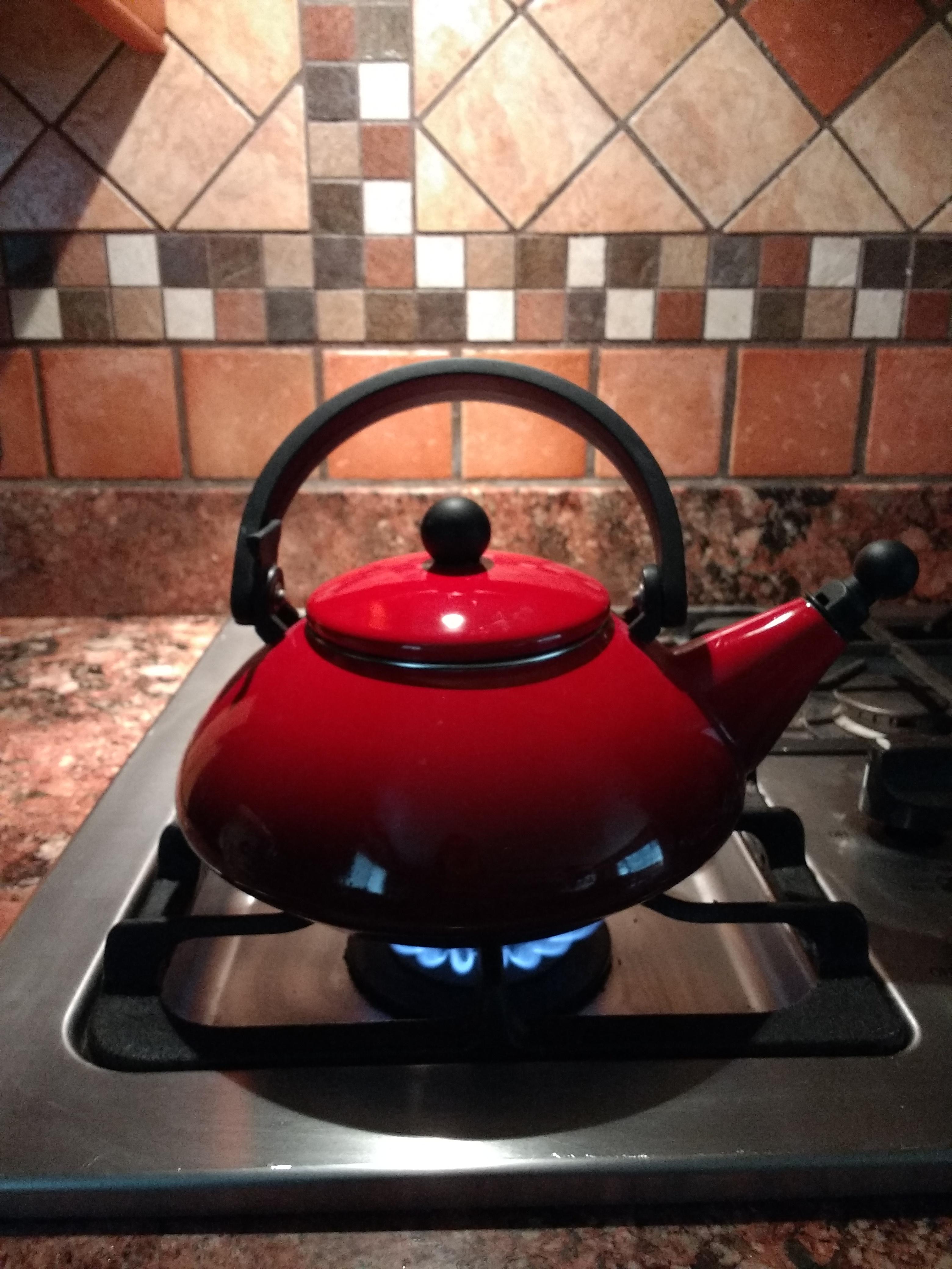 Le Creuset Zen Tea Kettle r/ThriftStoreHauls