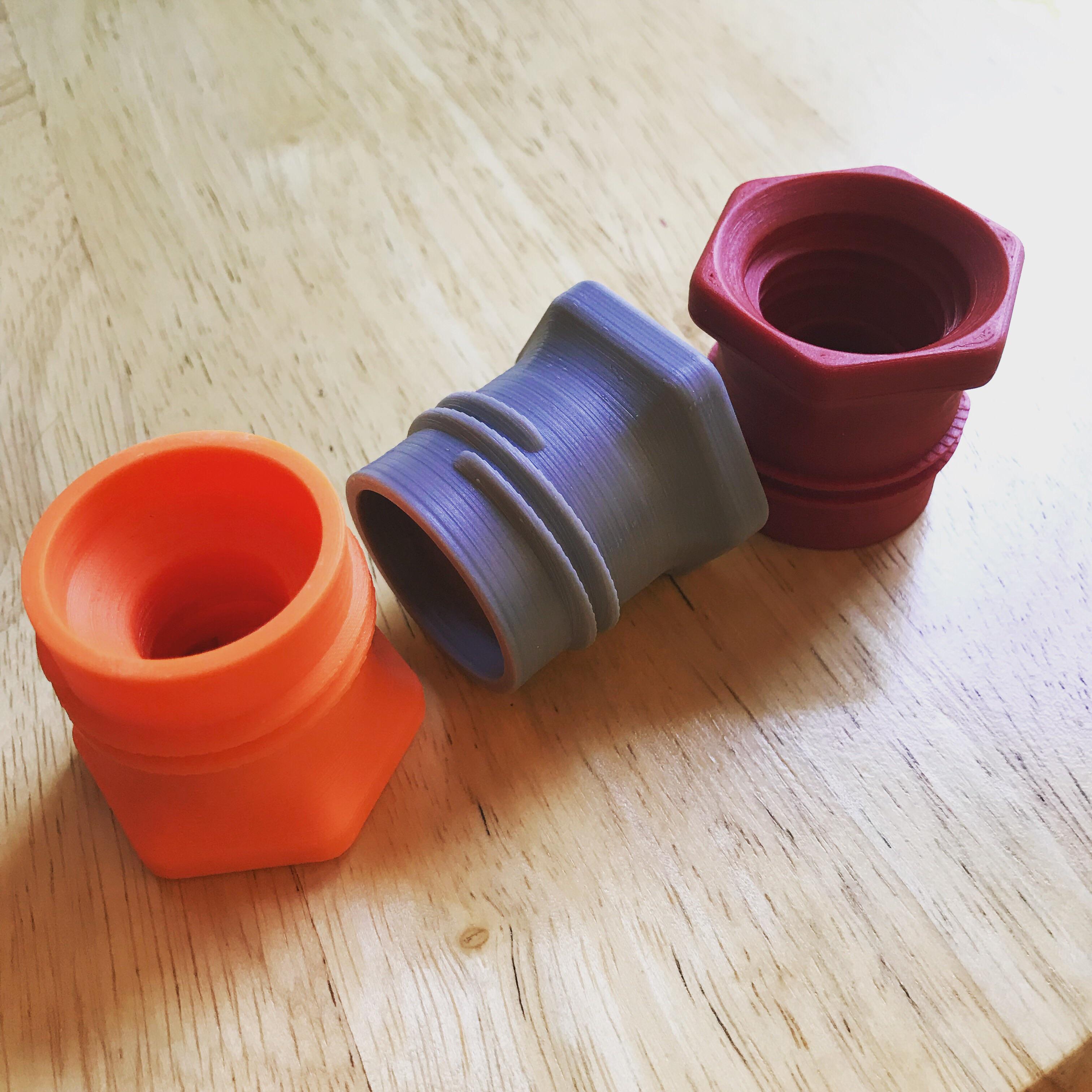 3D printed Sodastream adapter for ‘’standard ‘’ soda bottles. No longer