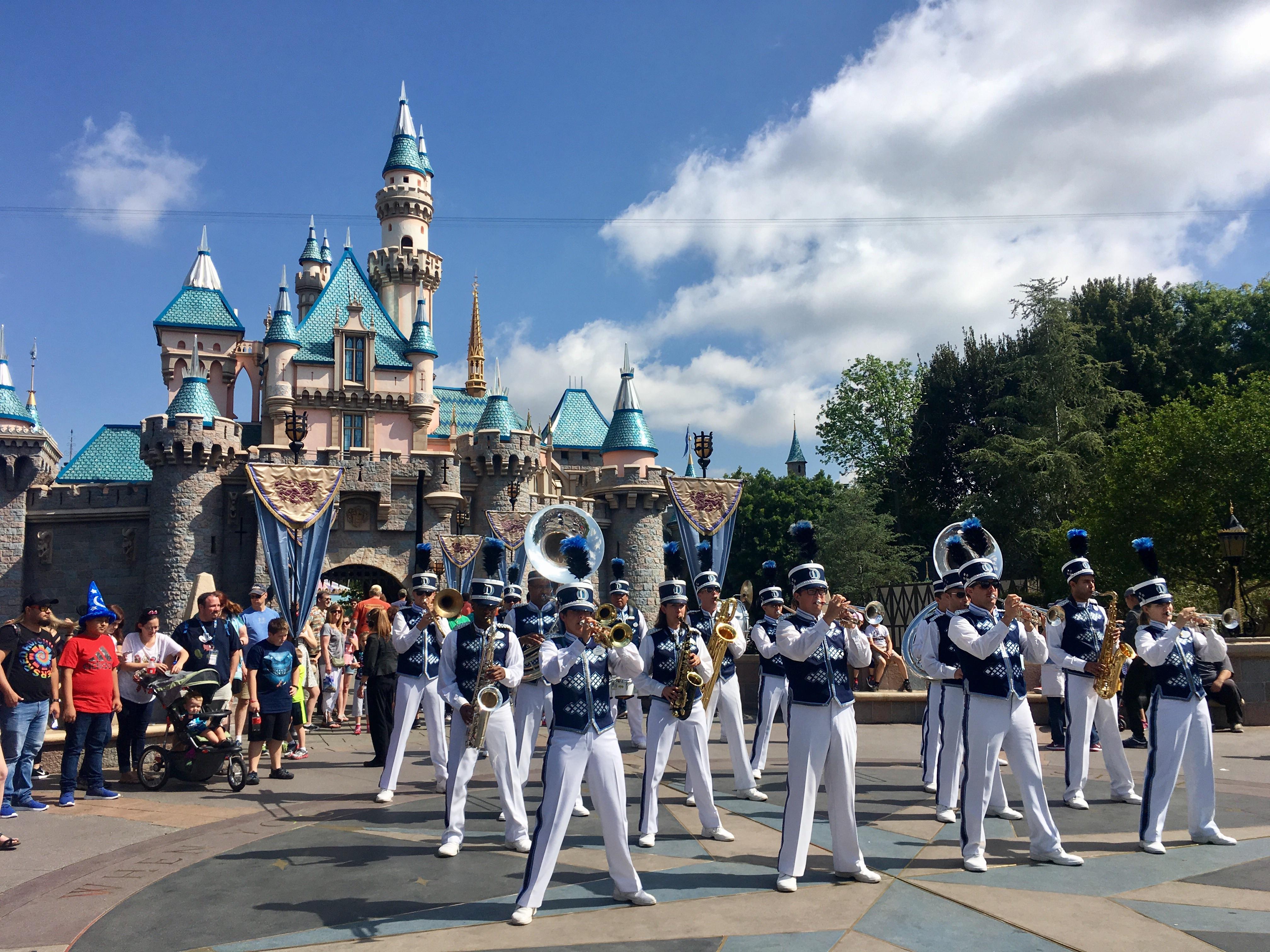 disneyland band Reddit post and comment search SocialGrep