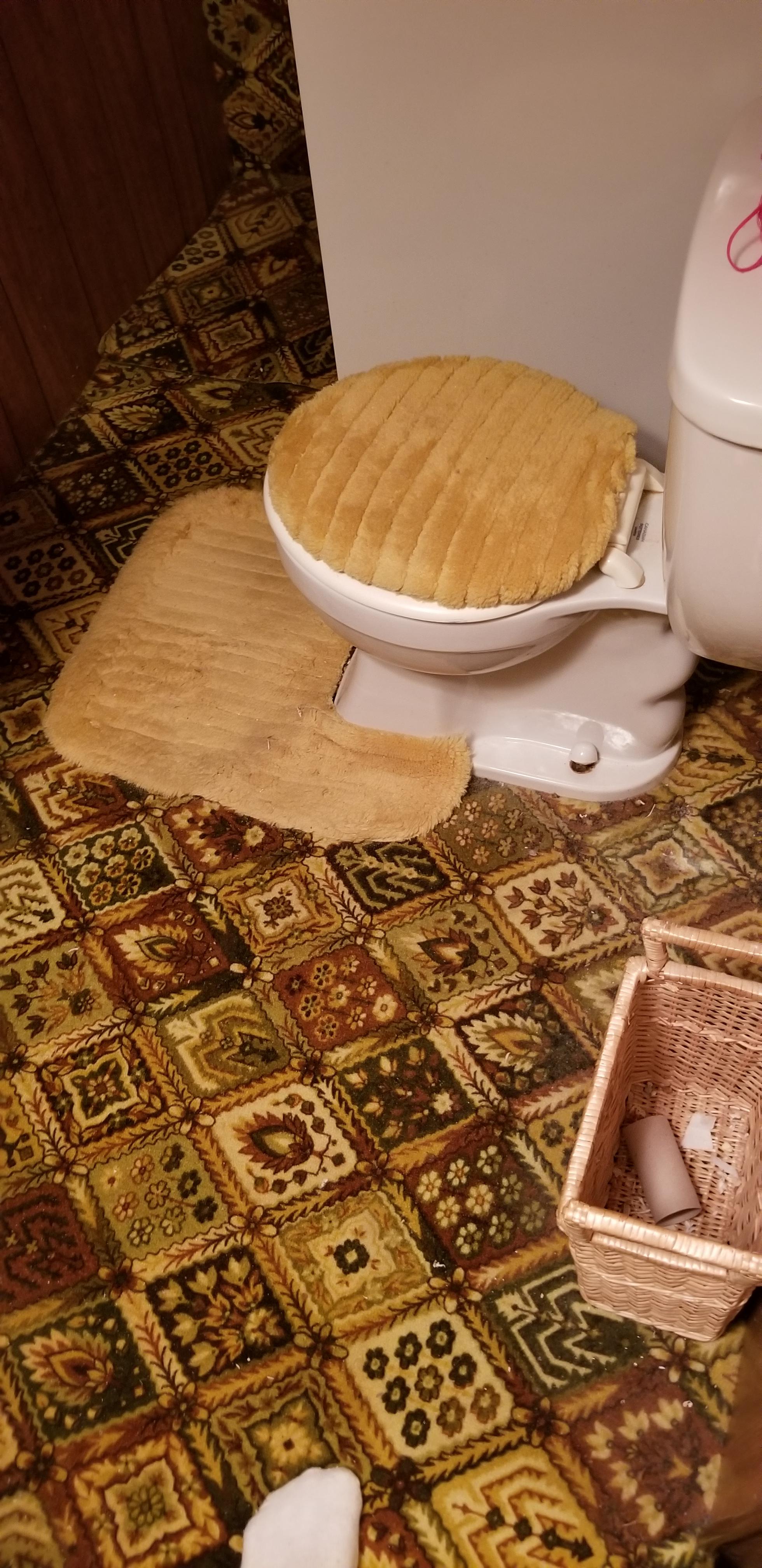 Homeowner complaint the bathroom smells like urine. Do you think it's