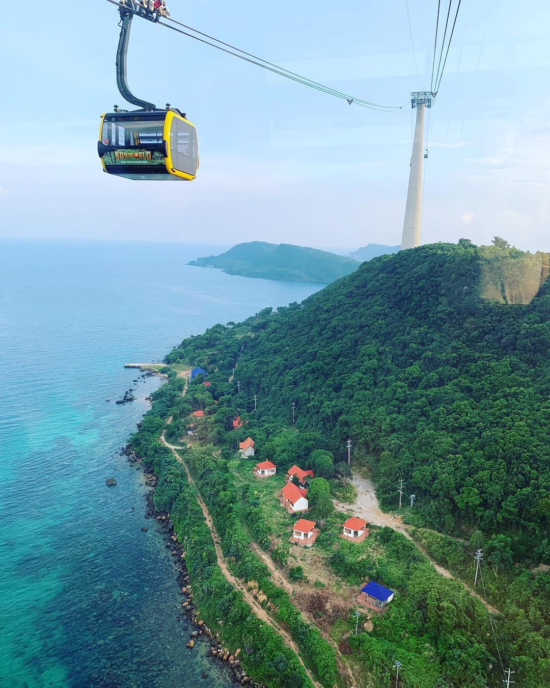 View from cable cab Phu Quoc Island, Kien Giant r/VietNam