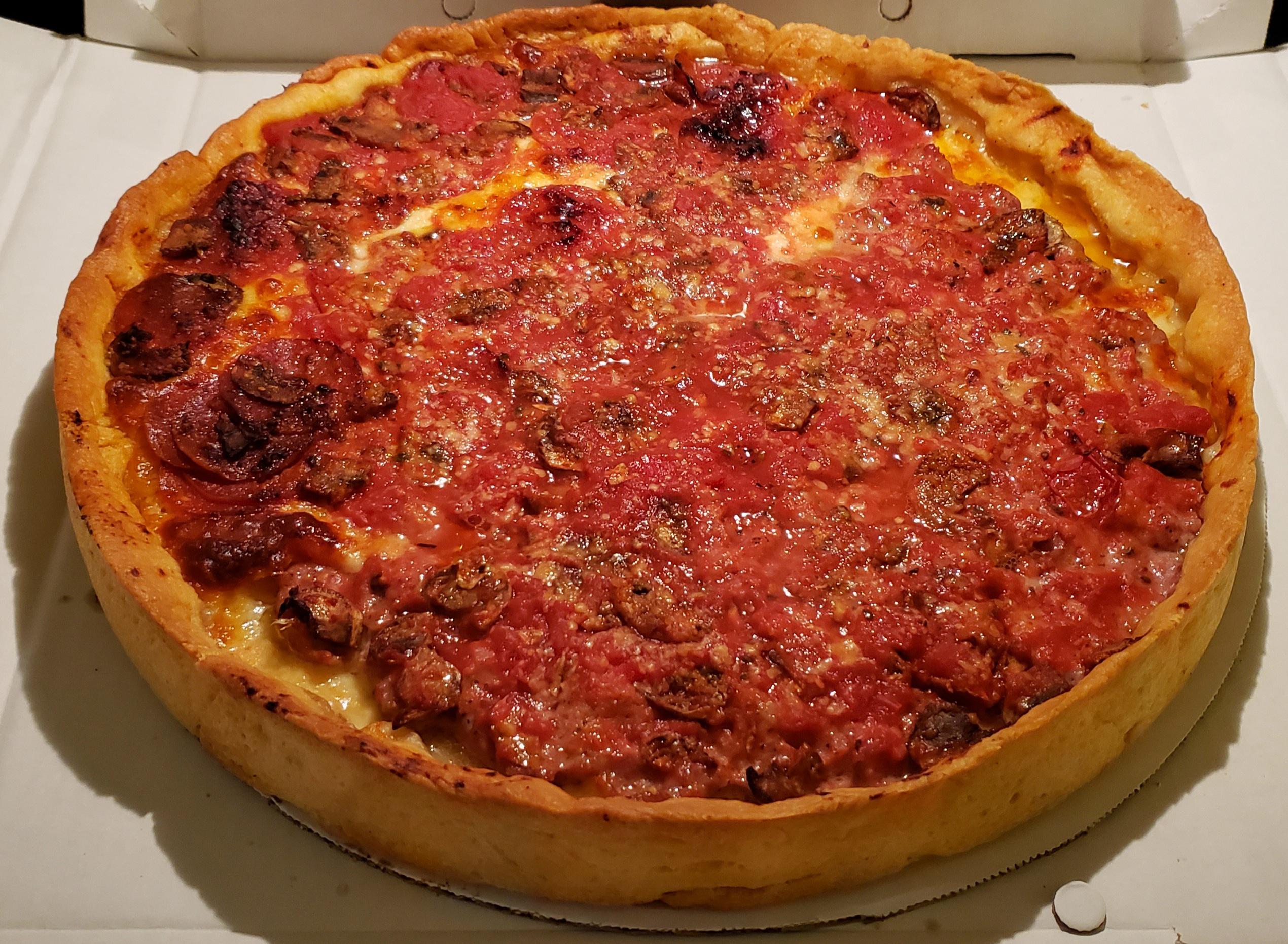Chicago Deep Dish Pizza [I ATE] r/food