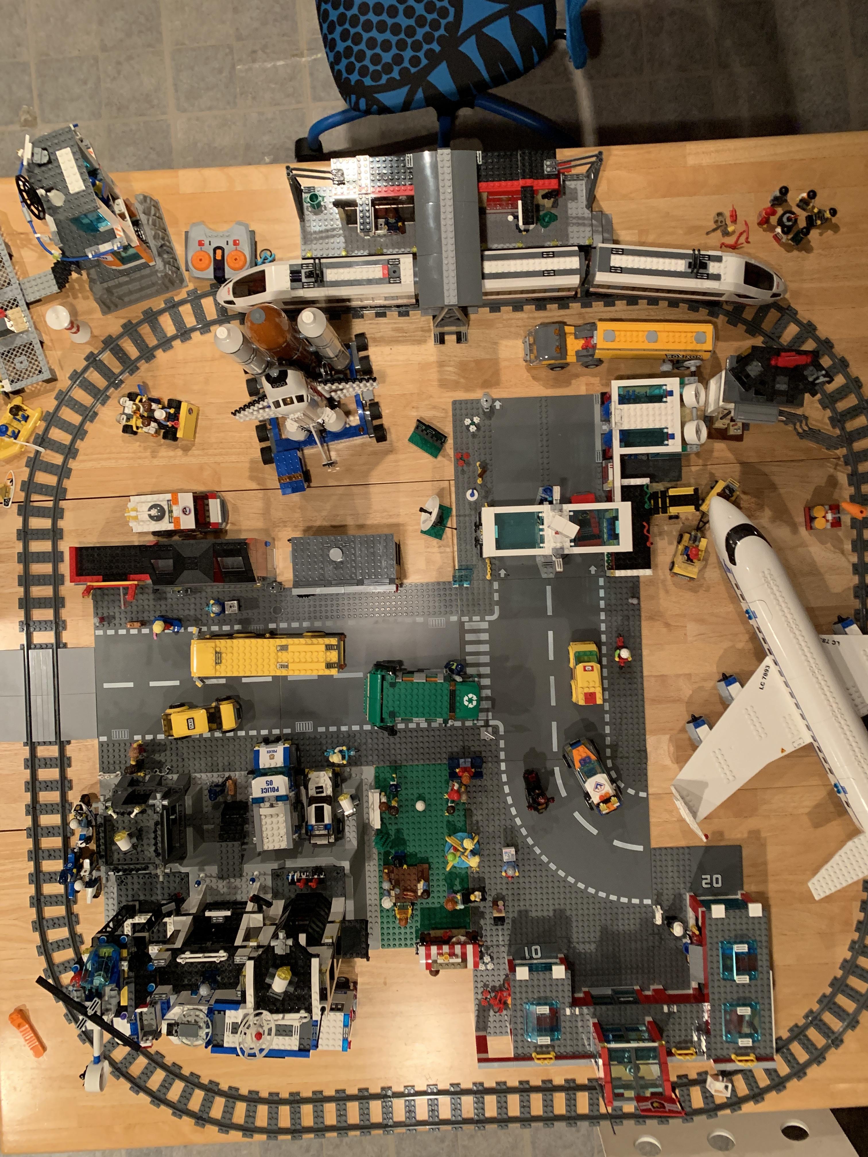 I figured this would be the best place to post my city r/lego