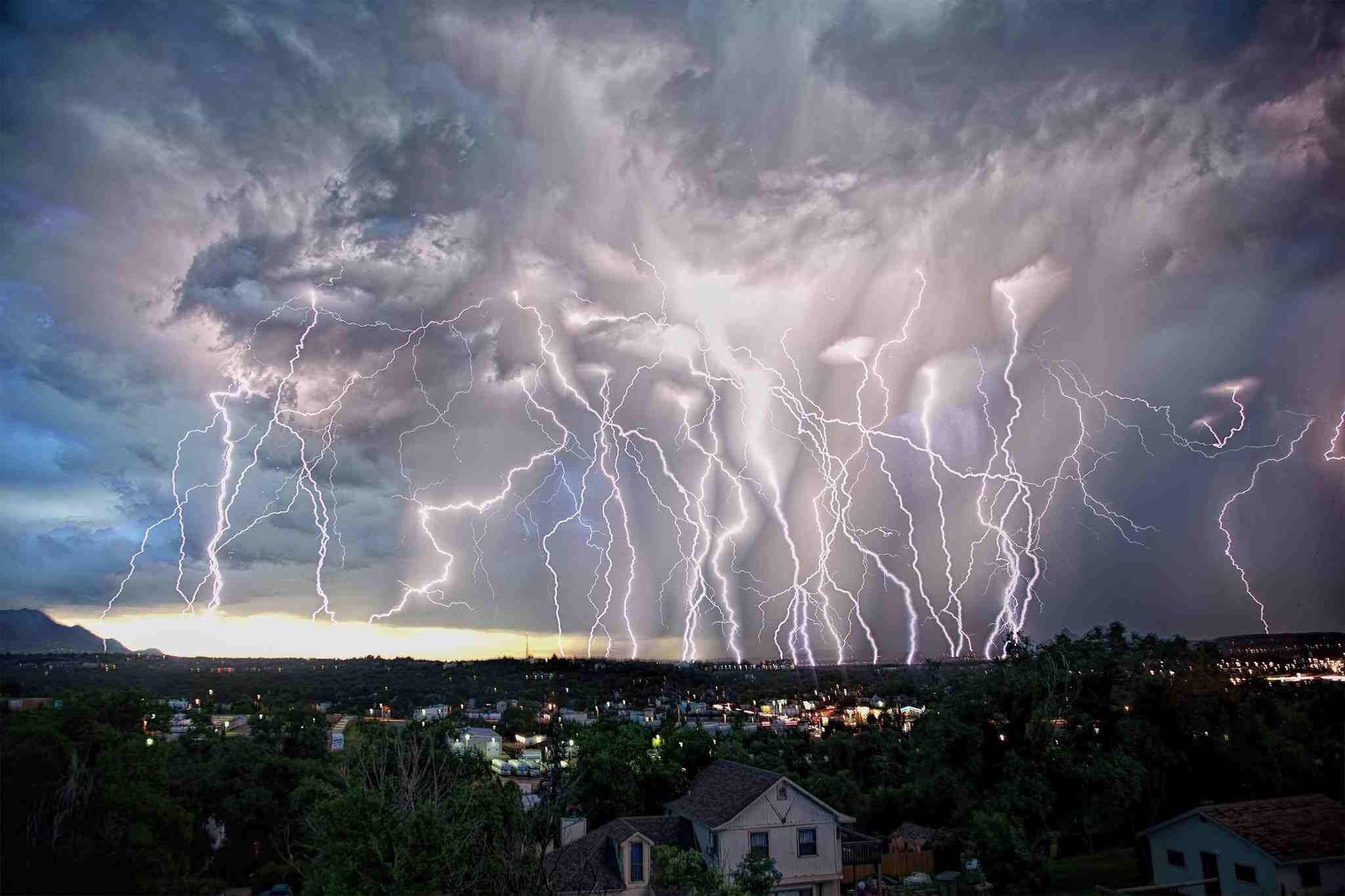 Long exposure thunderstorm in Colorado via /r/woahdude daslikes