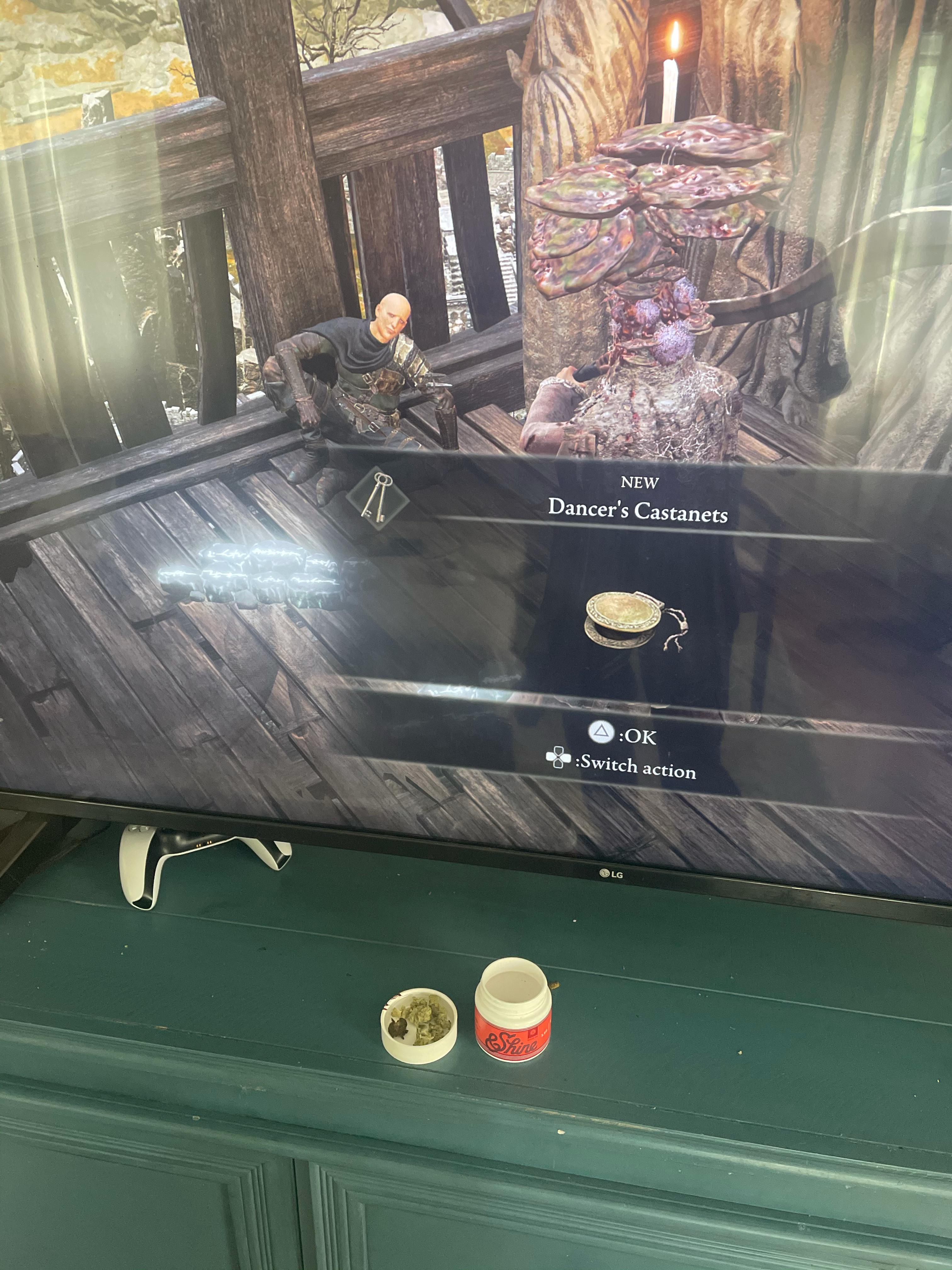 700 hours in this game and never knew u can find patches in the shaded