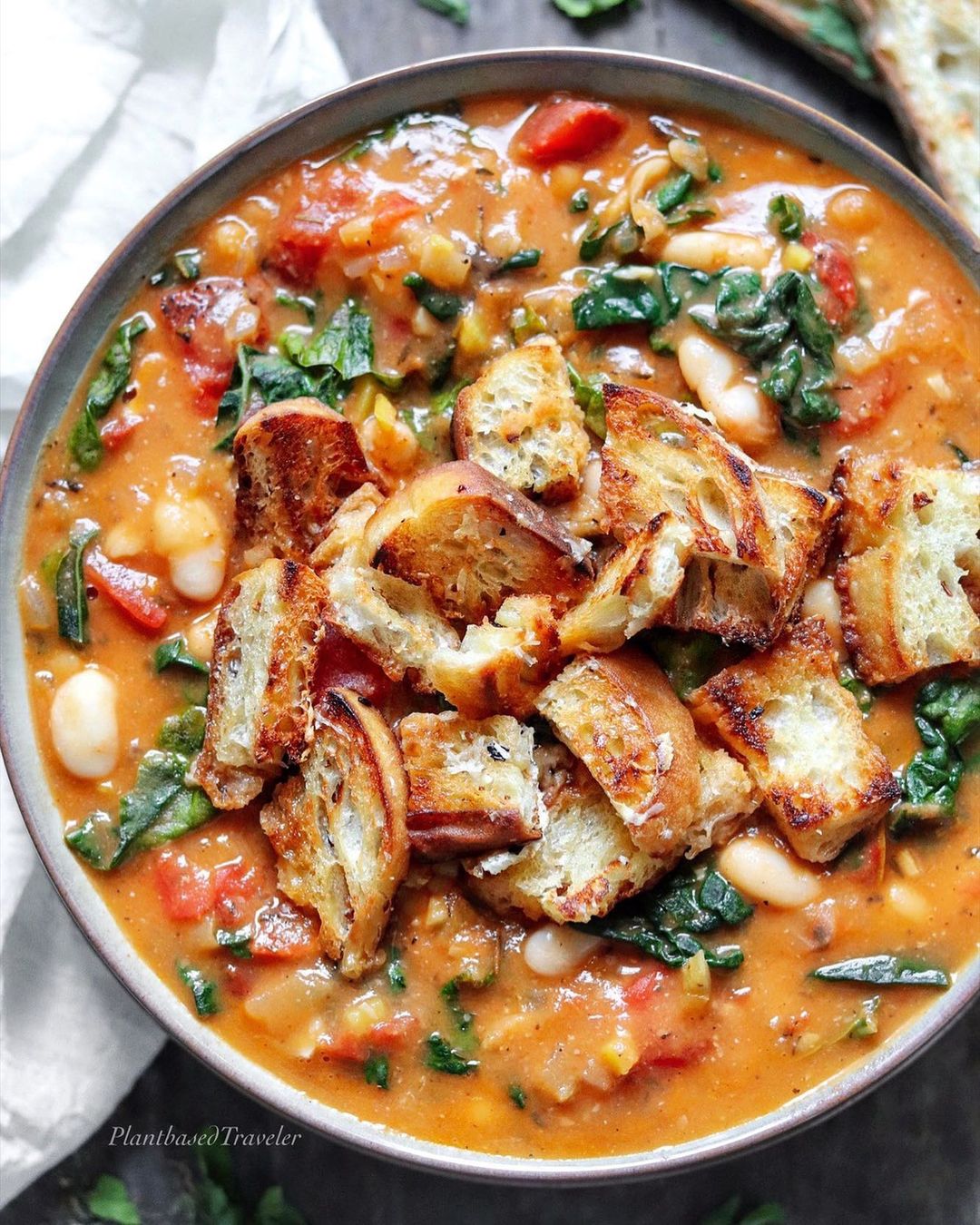 Tuscan Kale and White Bean Soup with Garlic Parmesan Croûtons r