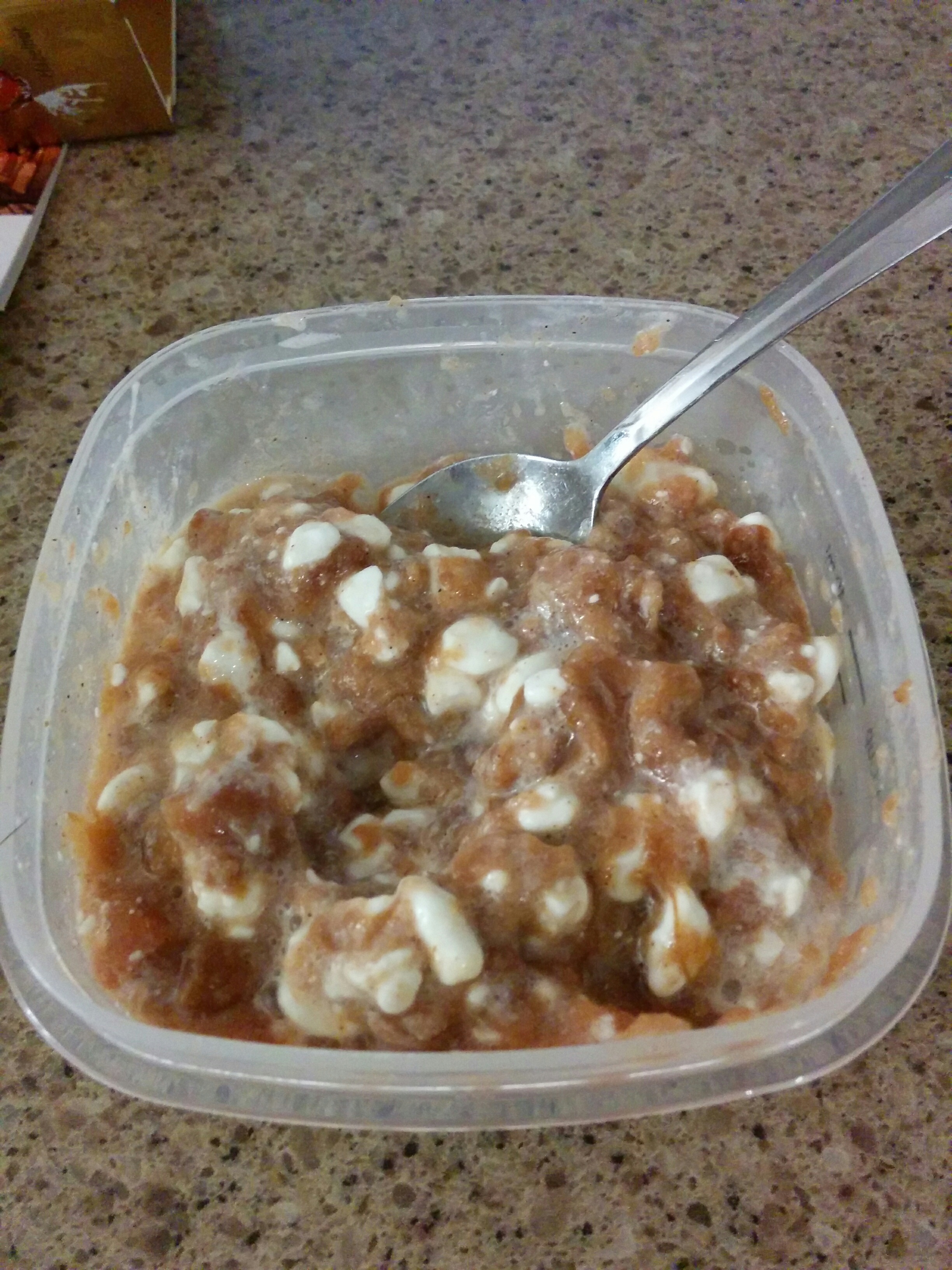 Applesauce and cottage cheese post workout snack r/shittyfoodporn