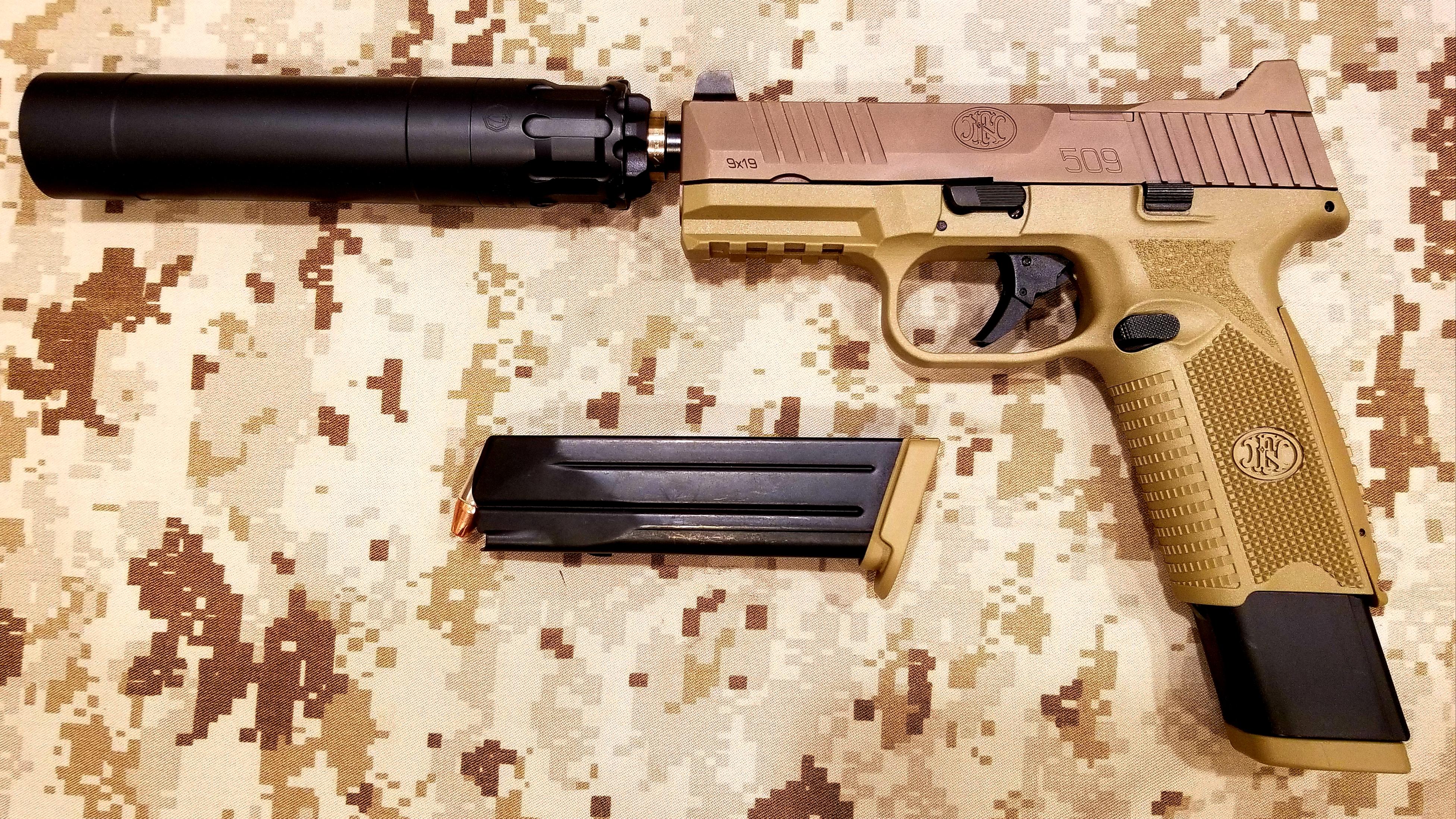 Tacticoolest FN 509 Tactical guns