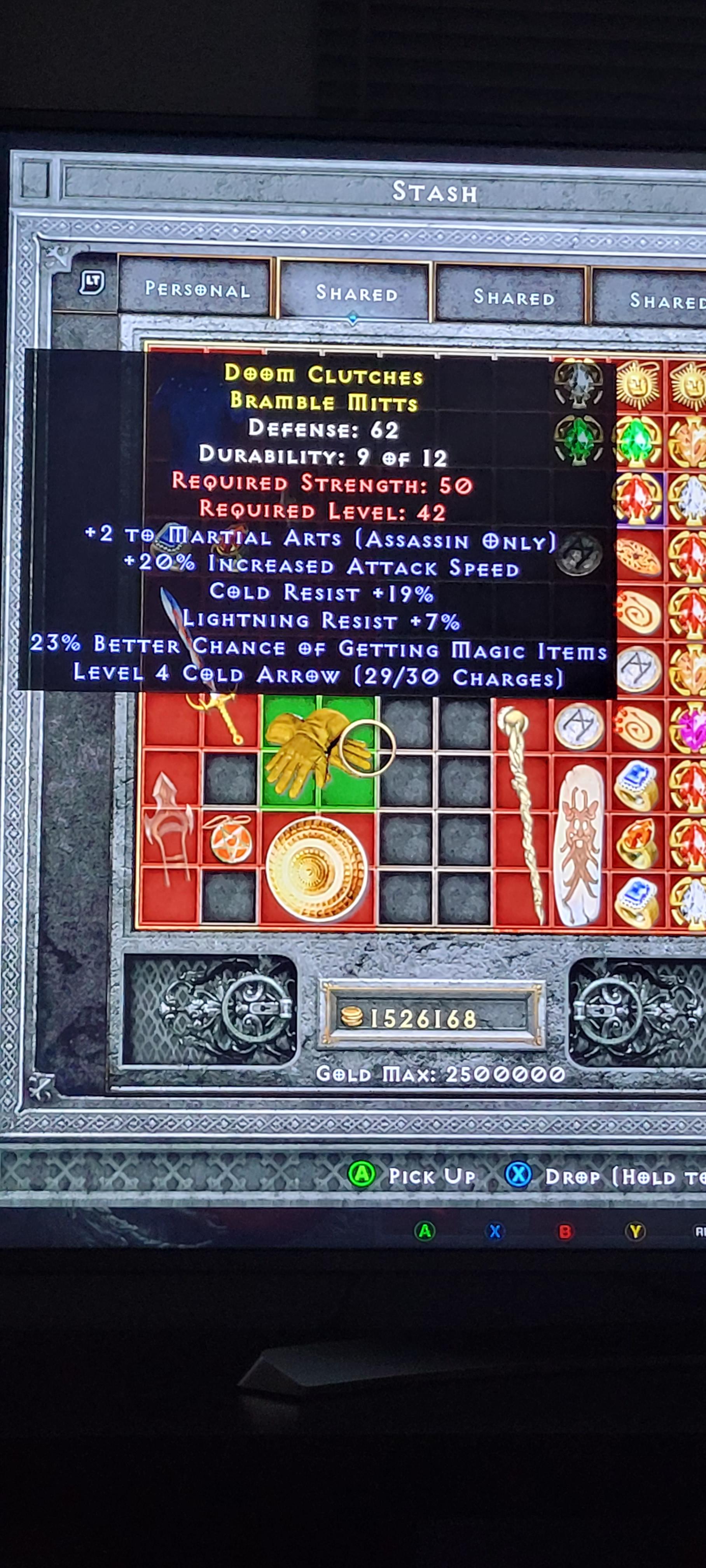 2/20 martial arts glove for trade r/Diablo2XboxTrading