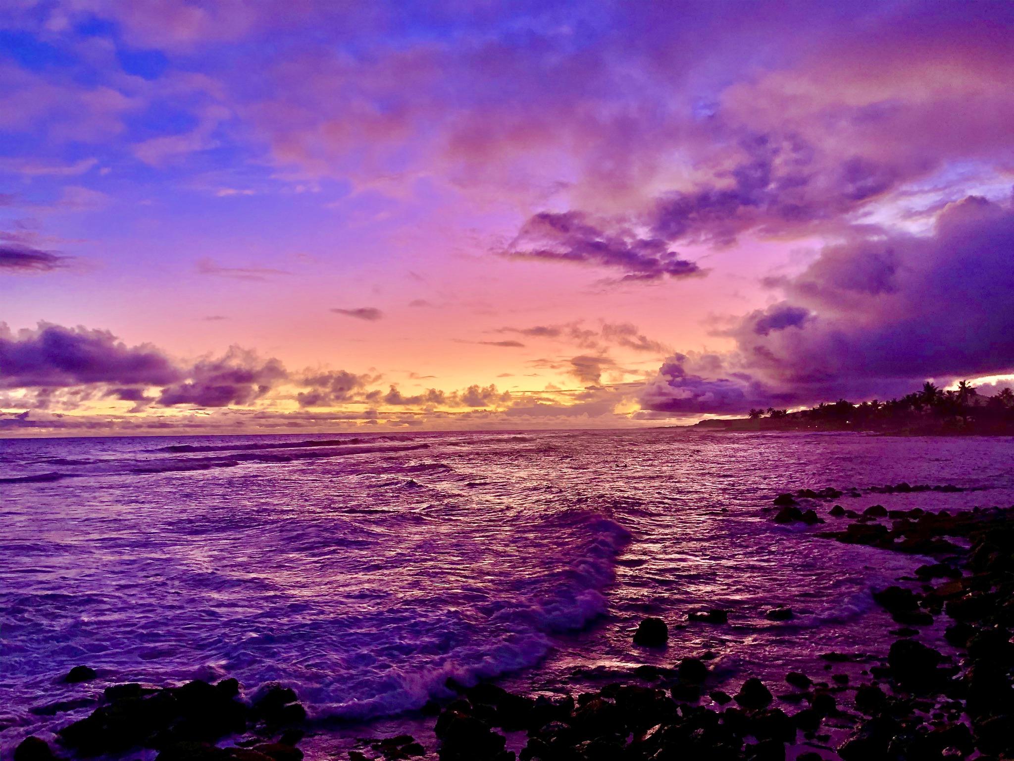 Beautiful sunset in Kauai tonight r/pics