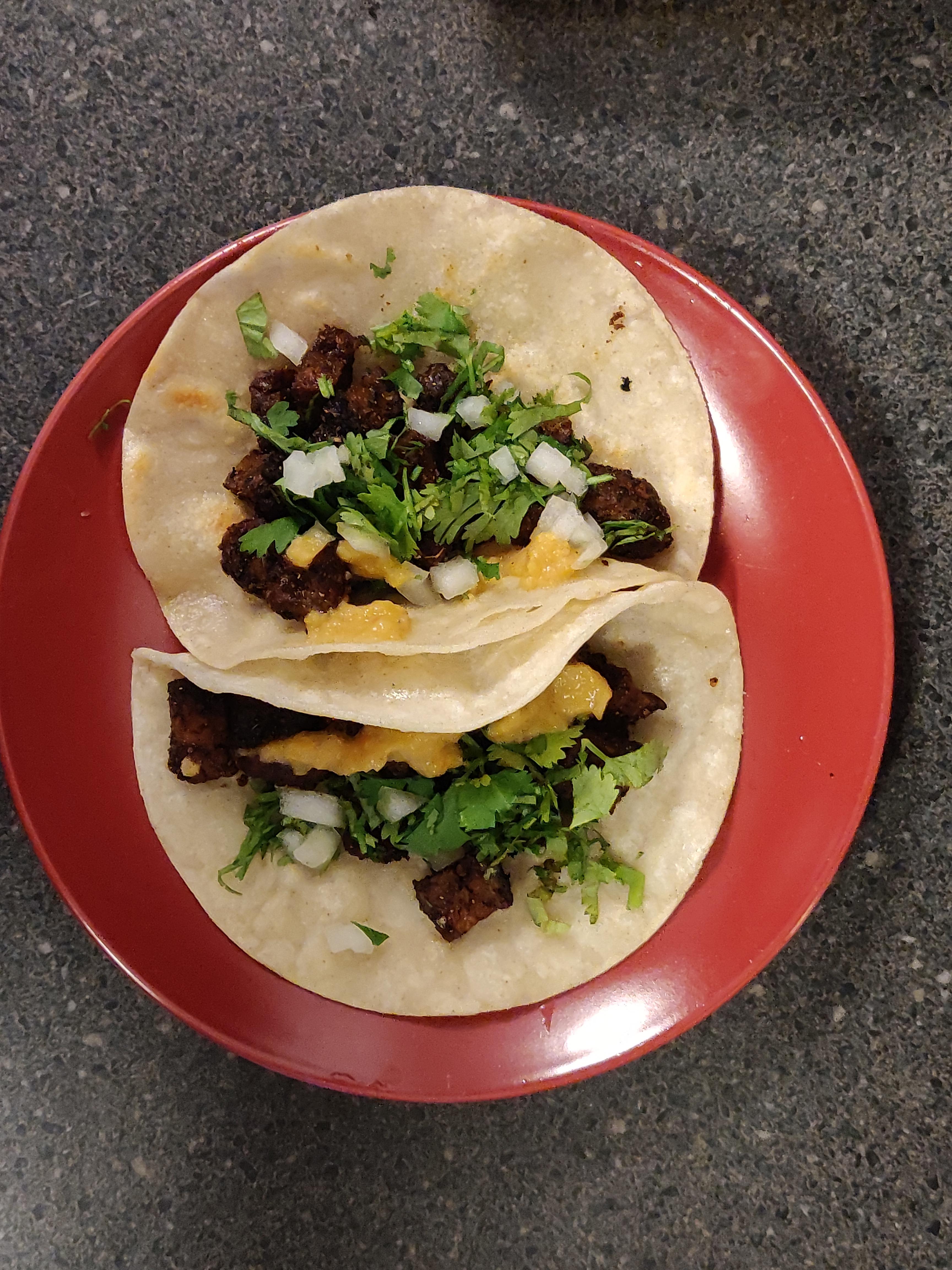 "Carne" asada tacos with cilantro, lime, onion, and a homemade habanero salsa r/VeganFoodPorn