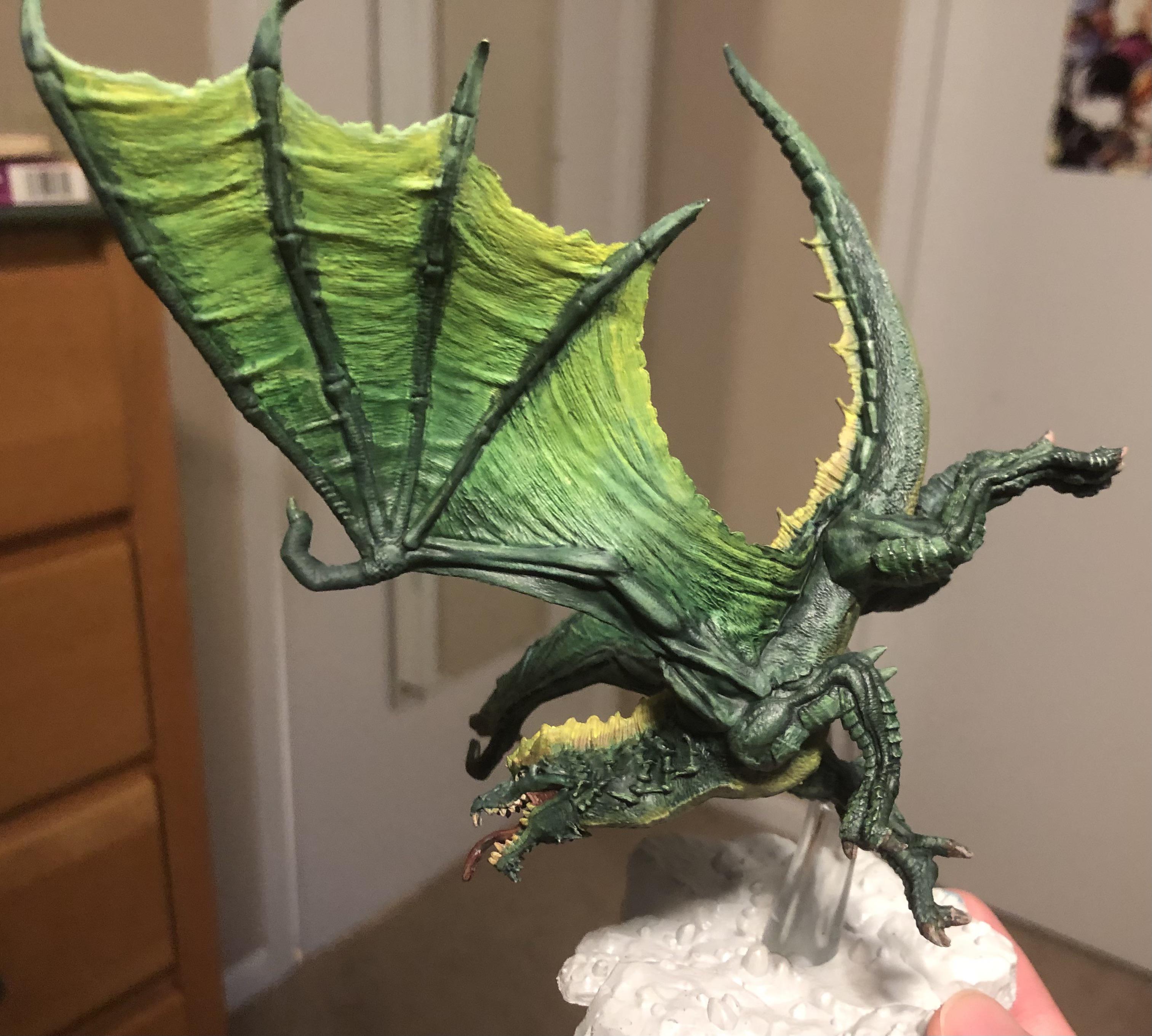 [OC] [Art] I painted my Green Dragon miniature (he big!) r/DnD